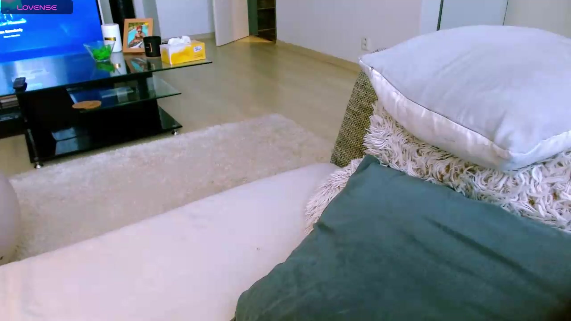 Gallery image thumbnail from BdayArielXXX's myfreecams stream on, 09/14/2026, 14:01 image 17 of 20