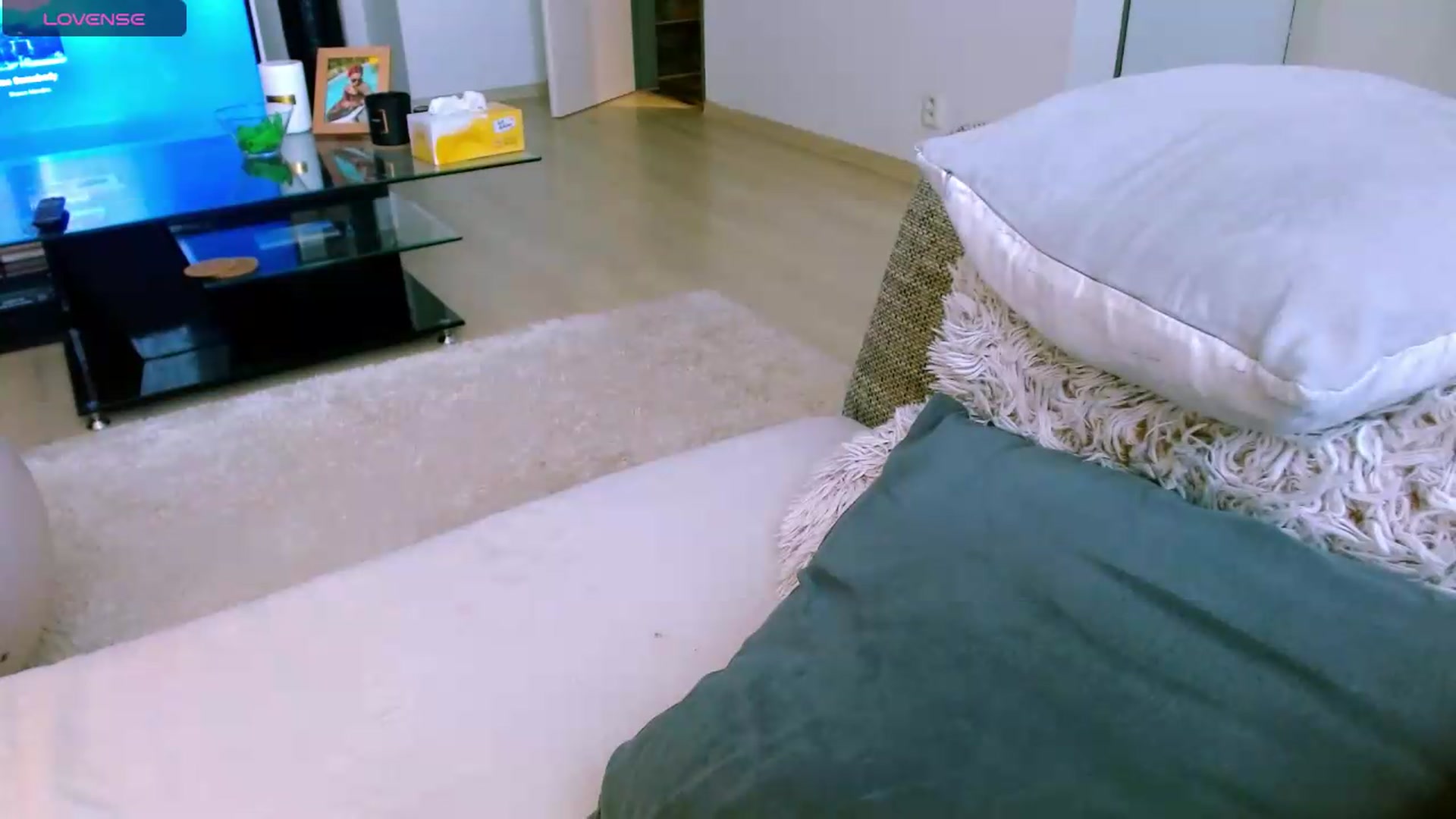 Gallery image thumbnail from BdayArielXXX's myfreecams stream on, 09/14/2026, 14:01 image 19 of 20