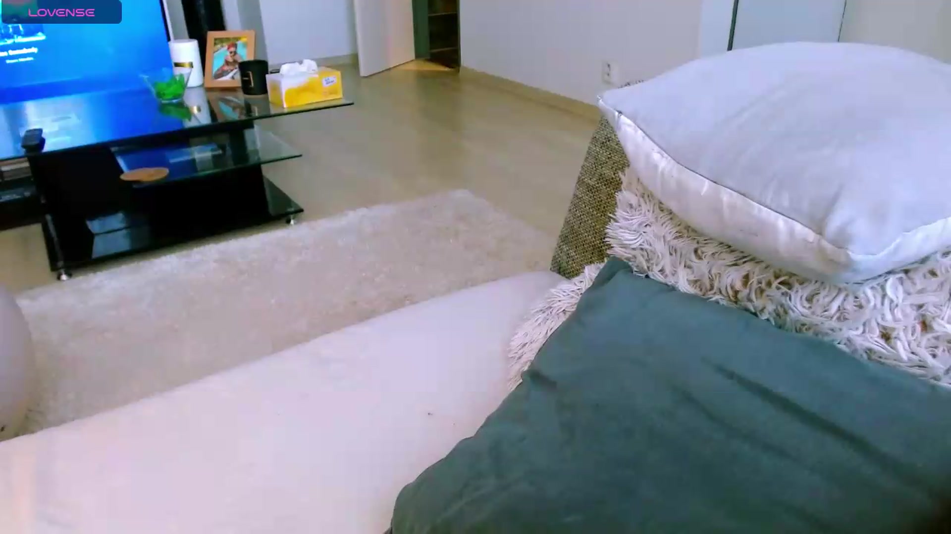 Gallery image thumbnail from BdayArielXXX's myfreecams stream on, 09/14/2026, 14:01 image 18 of 20