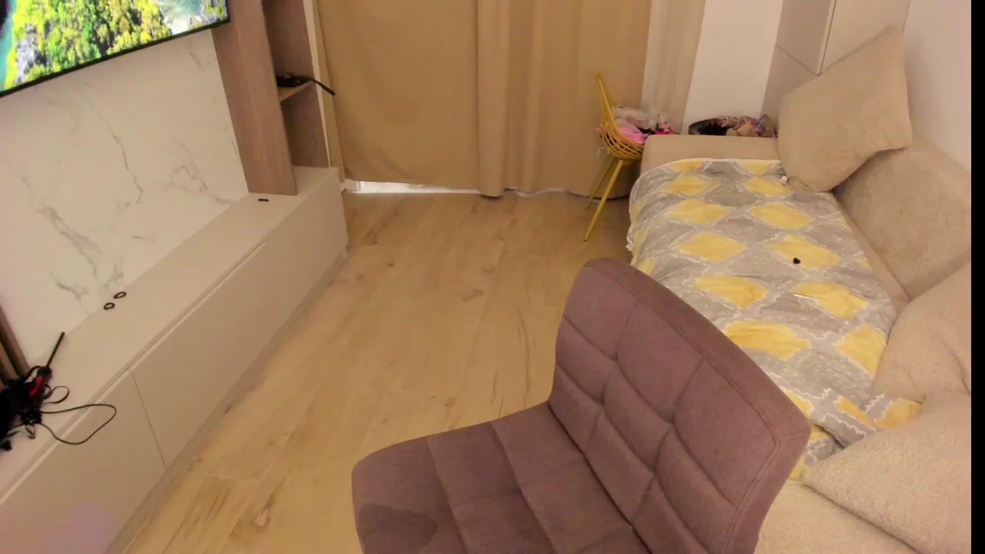 Gallery image thumbnail from BdayBarbie's myfreecams stream on, 09/12/2025, 13:56 image 15 of 20