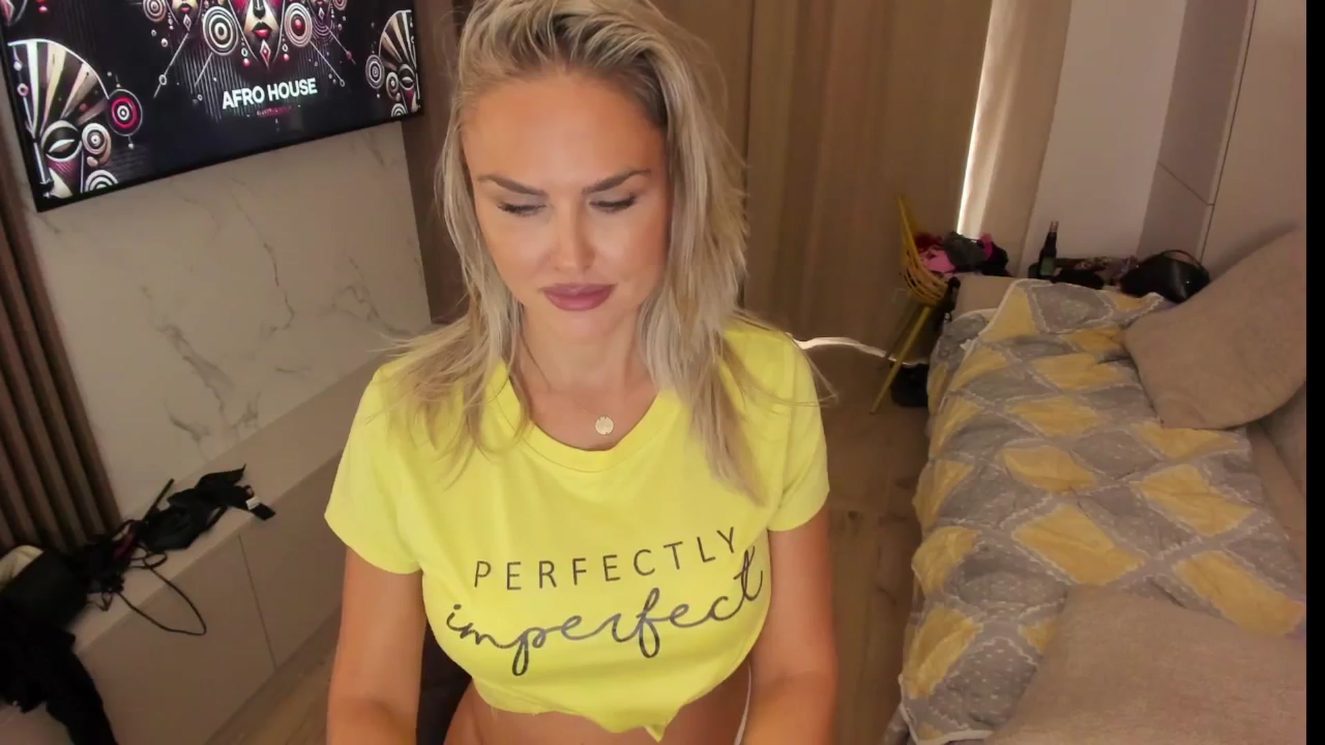 Gallery image thumbnail from BdayBarbie's myfreecams stream on, 09/22/2025, 12:06 image 18 of 20