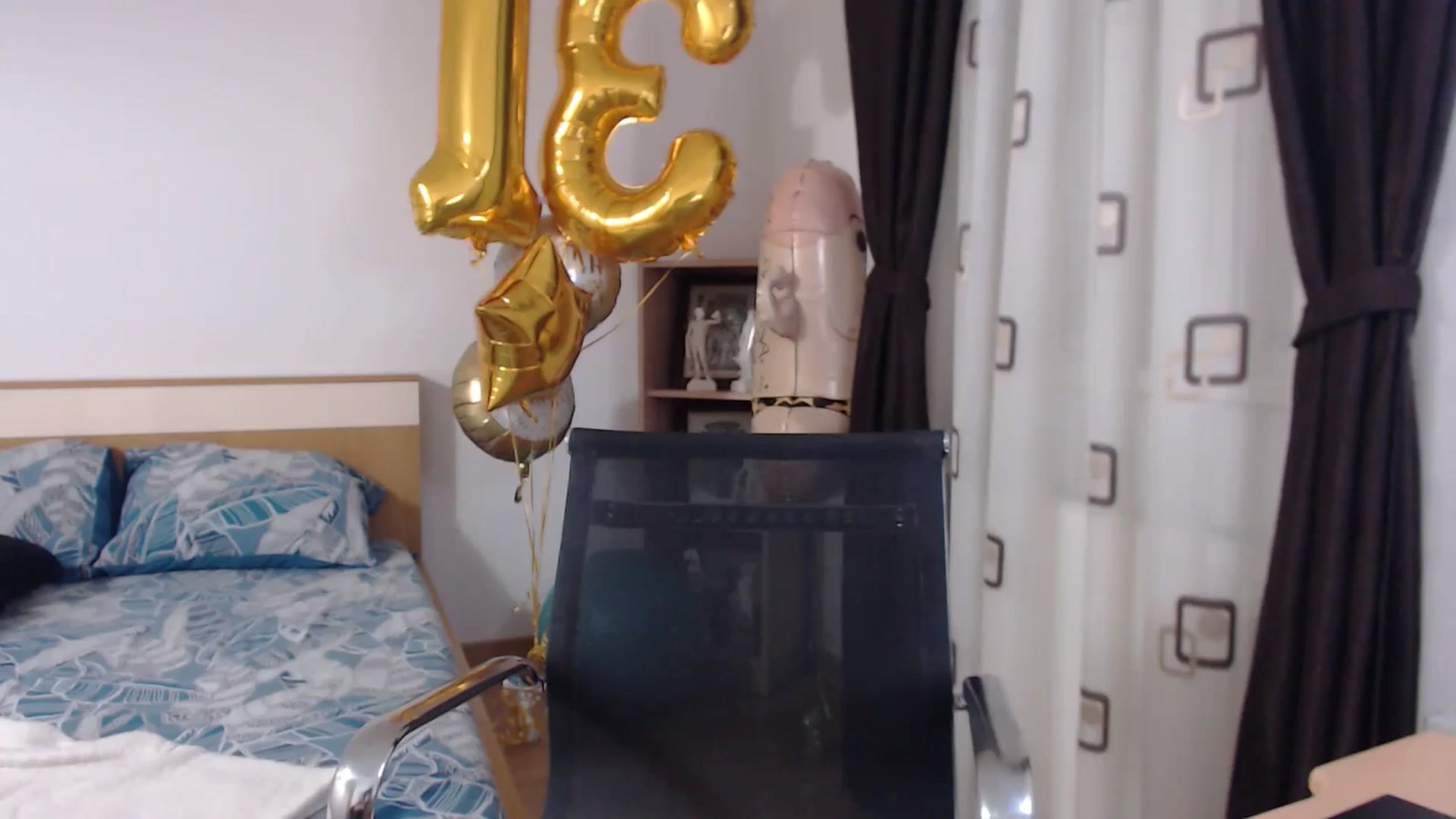 Gallery image thumbnail from BdayBell's myfreecams stream on, 05/12/2024, 22:55 image 13 of 20