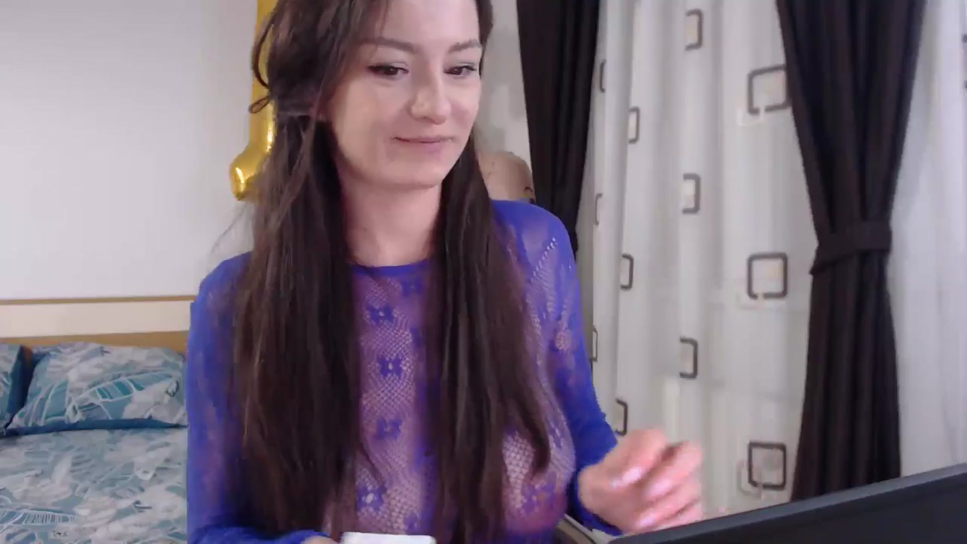 Gallery image thumbnail from BdayBell's myfreecams stream on, 05/12/2024, 23:35 image 7 of 20