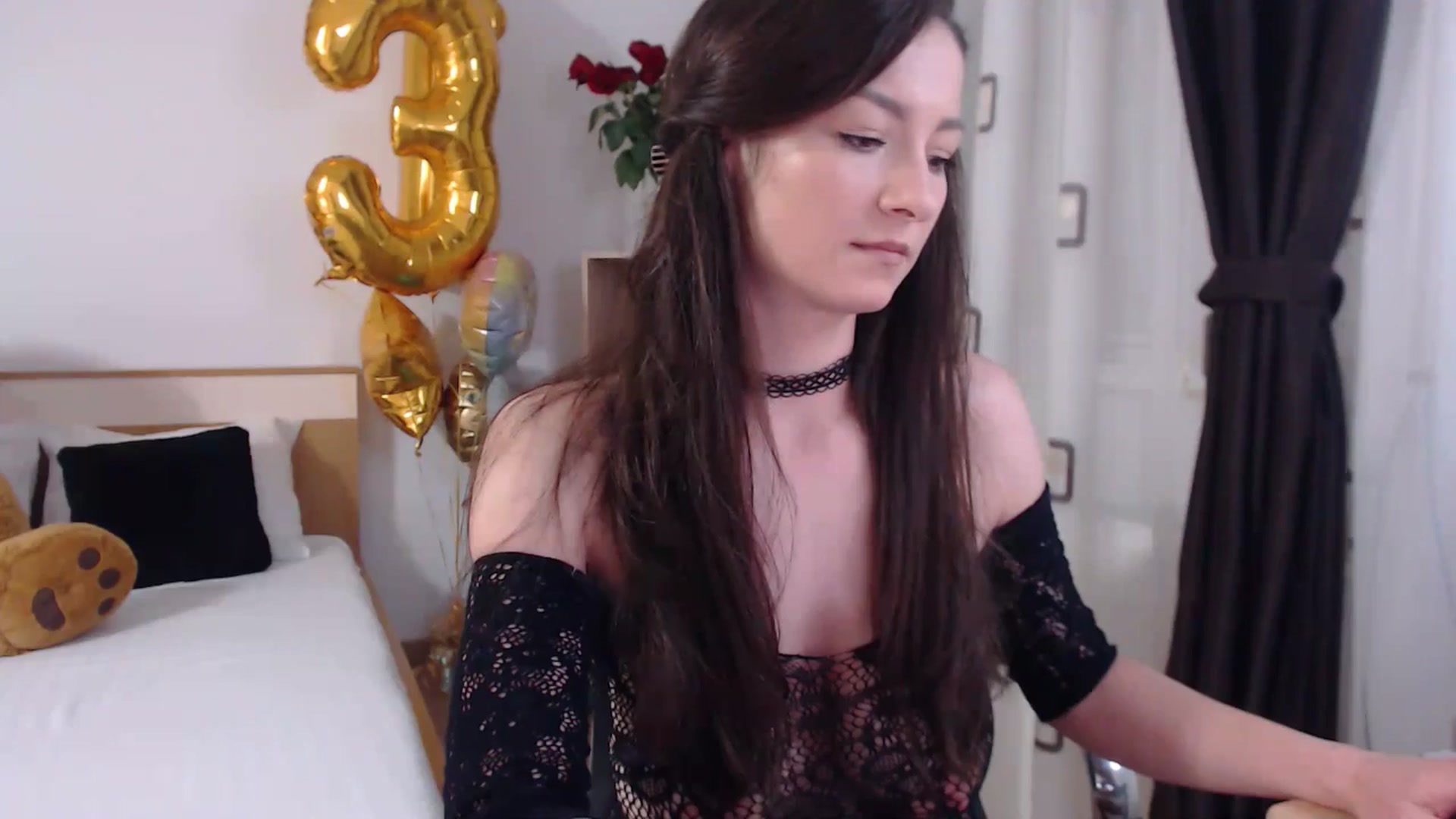Gallery image thumbnail from BdayBell's myfreecams stream on, 05/21/2024, 22:30 image 15 of 20