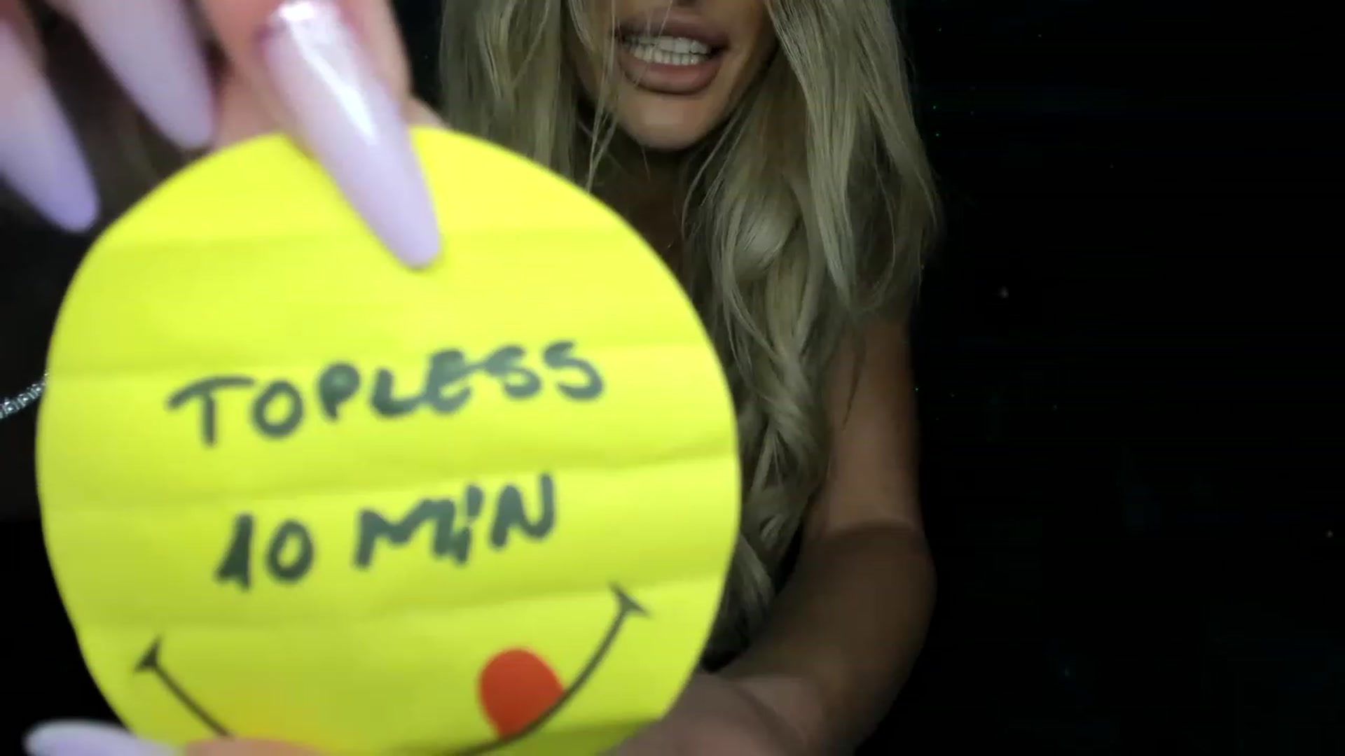 Gallery image thumbnail from BdayBellaa's myfreecams stream on, 04/01/2023, 23:19 image 13 of 20