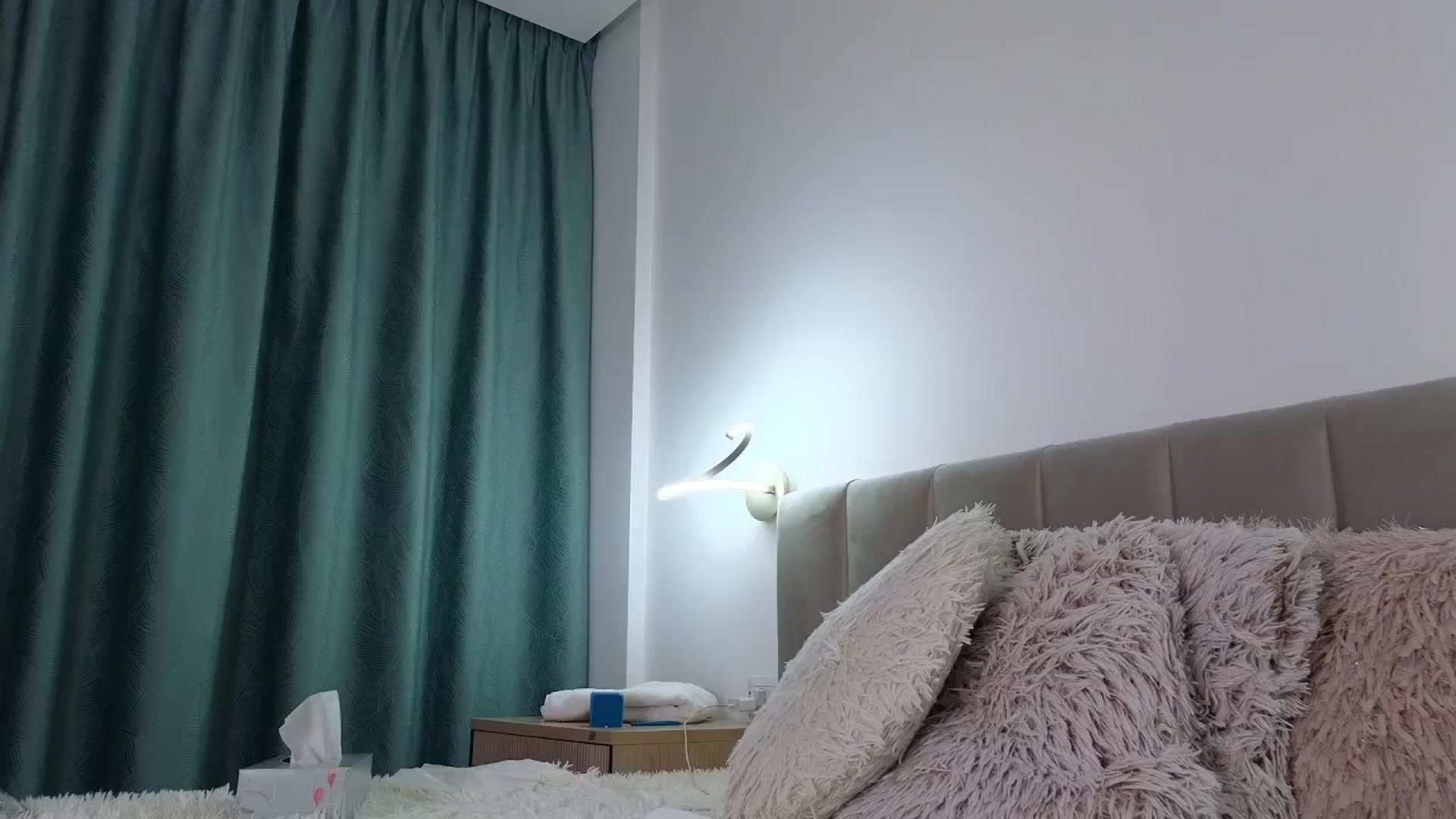 Gallery image thumbnail from BdayBriana's myfreecams stream on, 08/01/2024, 10:01 image 11 of 20