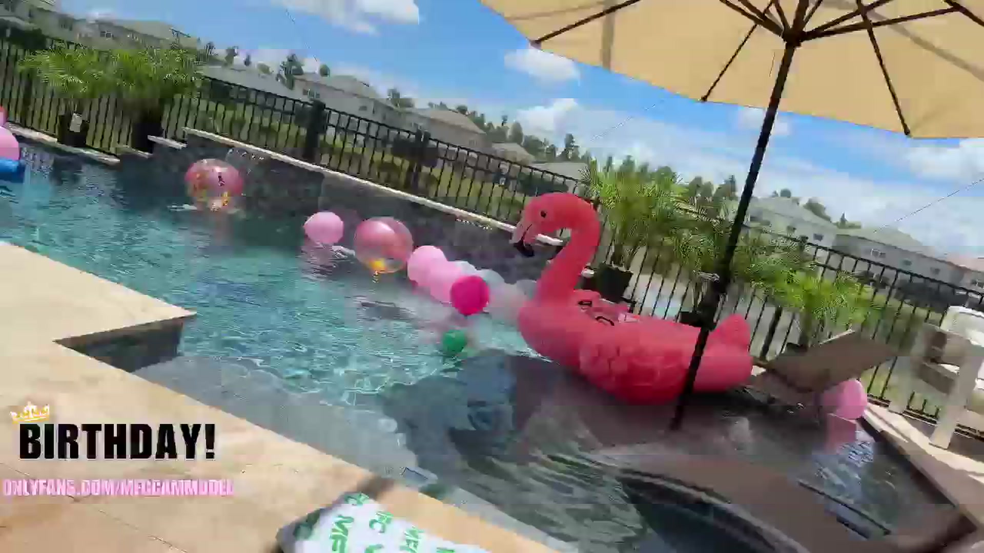 Gallery image thumbnail from BdayCheeks's myfreecams stream on, 07/15/2024, 19:13 image 1 of 20