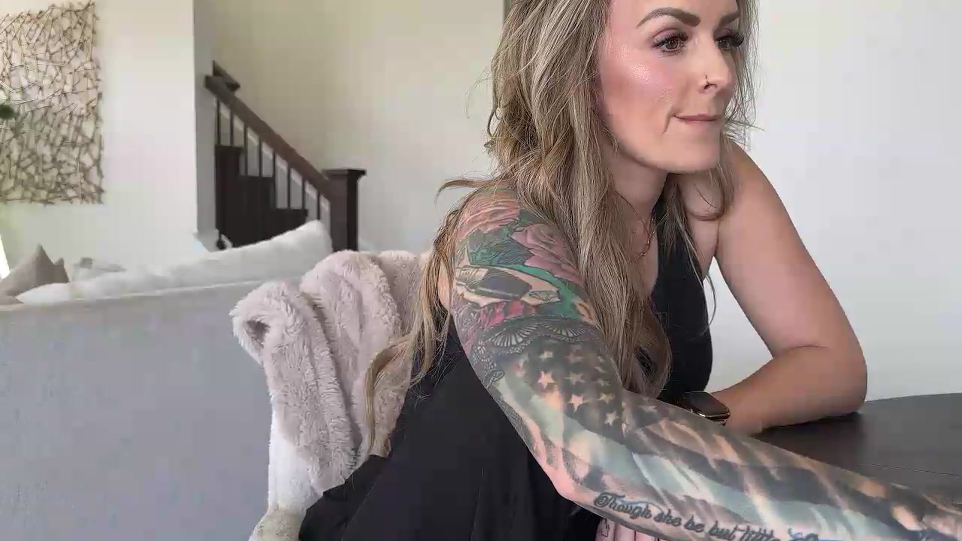 Gallery image thumbnail from BdayCheeks's myfreecams stream on, 07/06/2026, 22:40 image 10 of 20