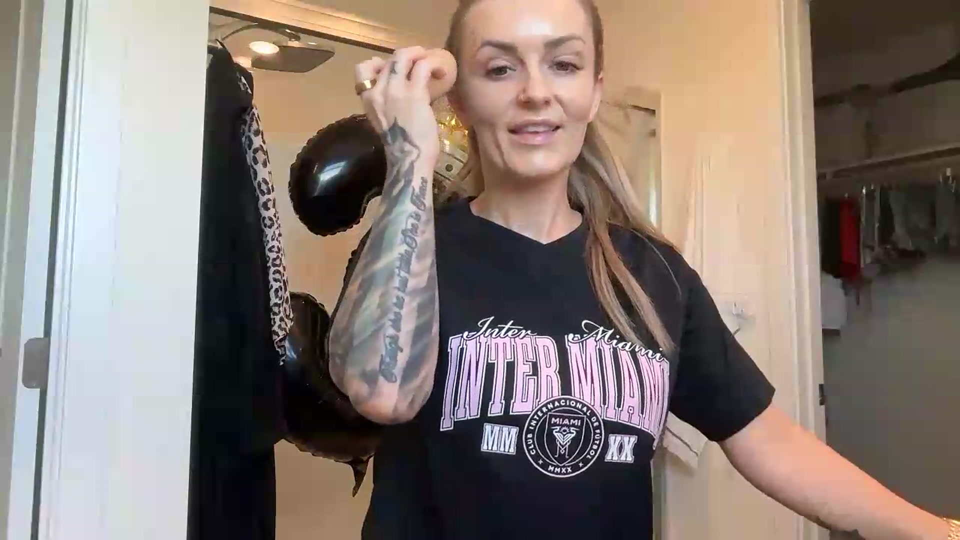 Gallery image thumbnail from BdayCheeks's myfreecams stream on, 07/15/2026, 22:17 image 2 of 20