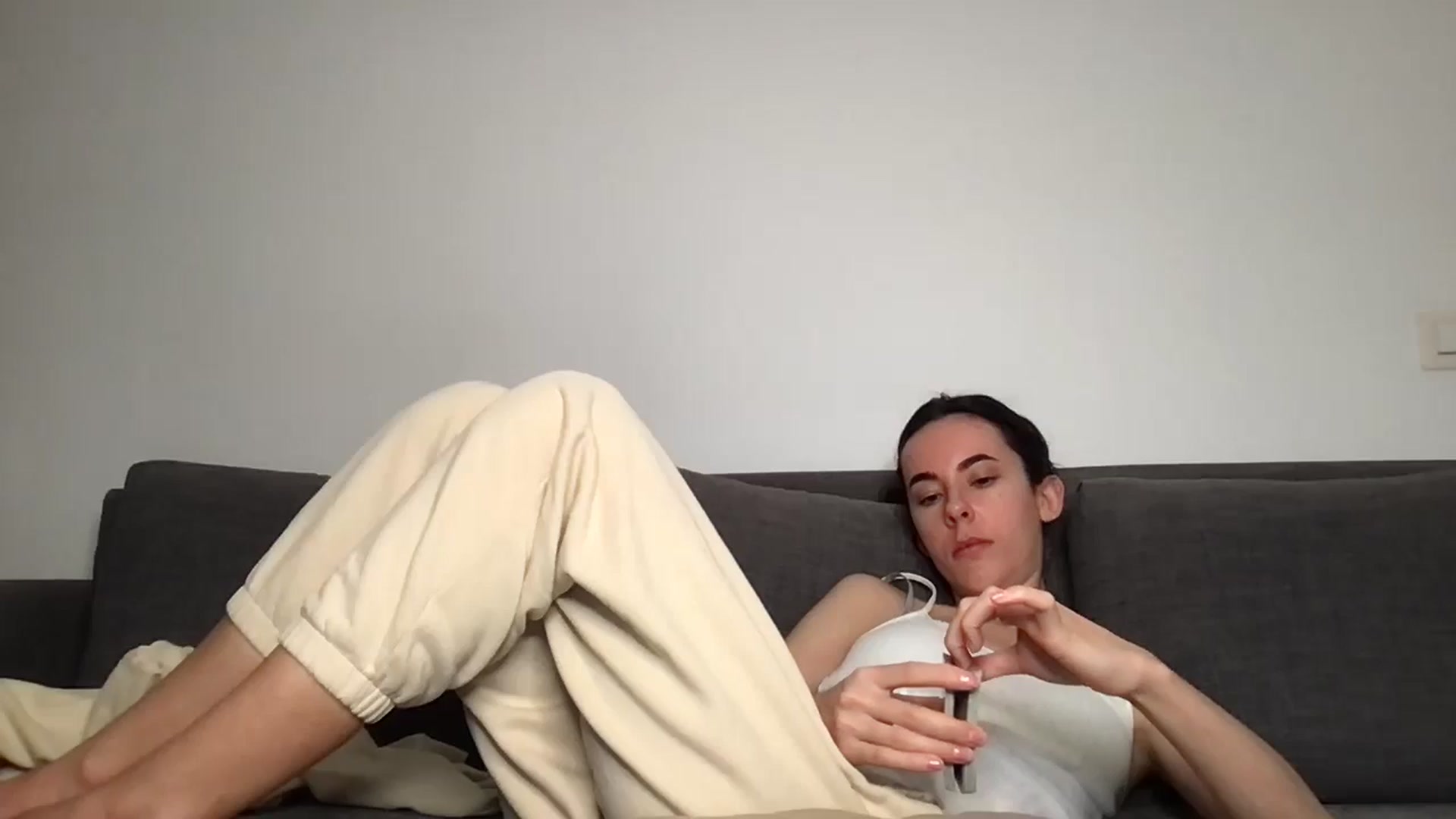 Gallery image thumbnail from BdayCoffee's myfreecams stream on, 12/07/2025, 23:47 image 12 of 20