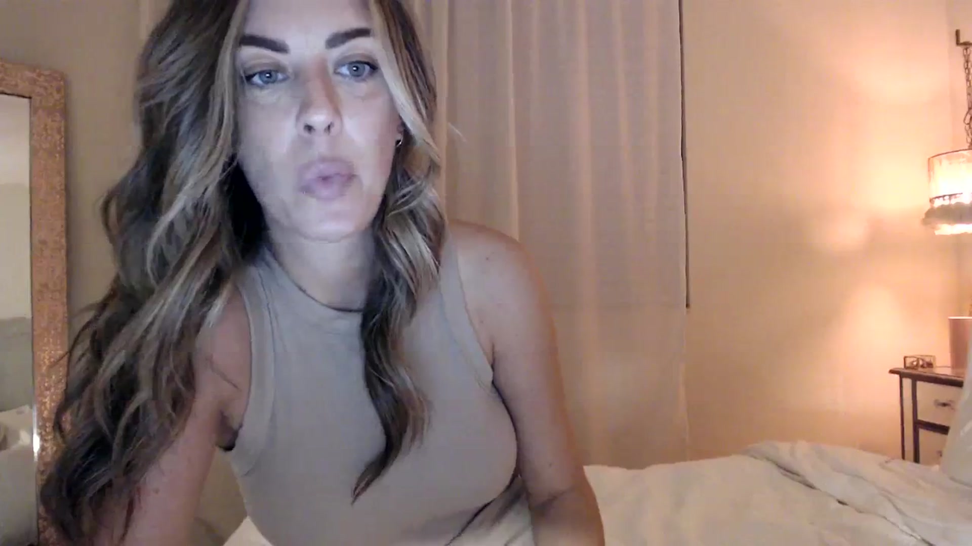 Gallery image thumbnail from BdayDani's myfreecams stream on, 12/03/2023, 01:32 image 12 of 20