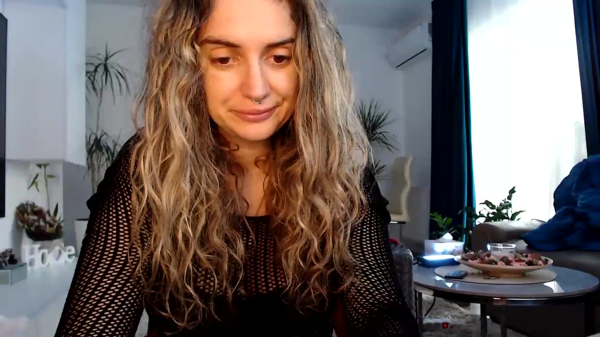 Gallery image thumbnail from BdayDivinna's myfreecams stream on, 06/02/2025, 04:36 image 18 of 20
