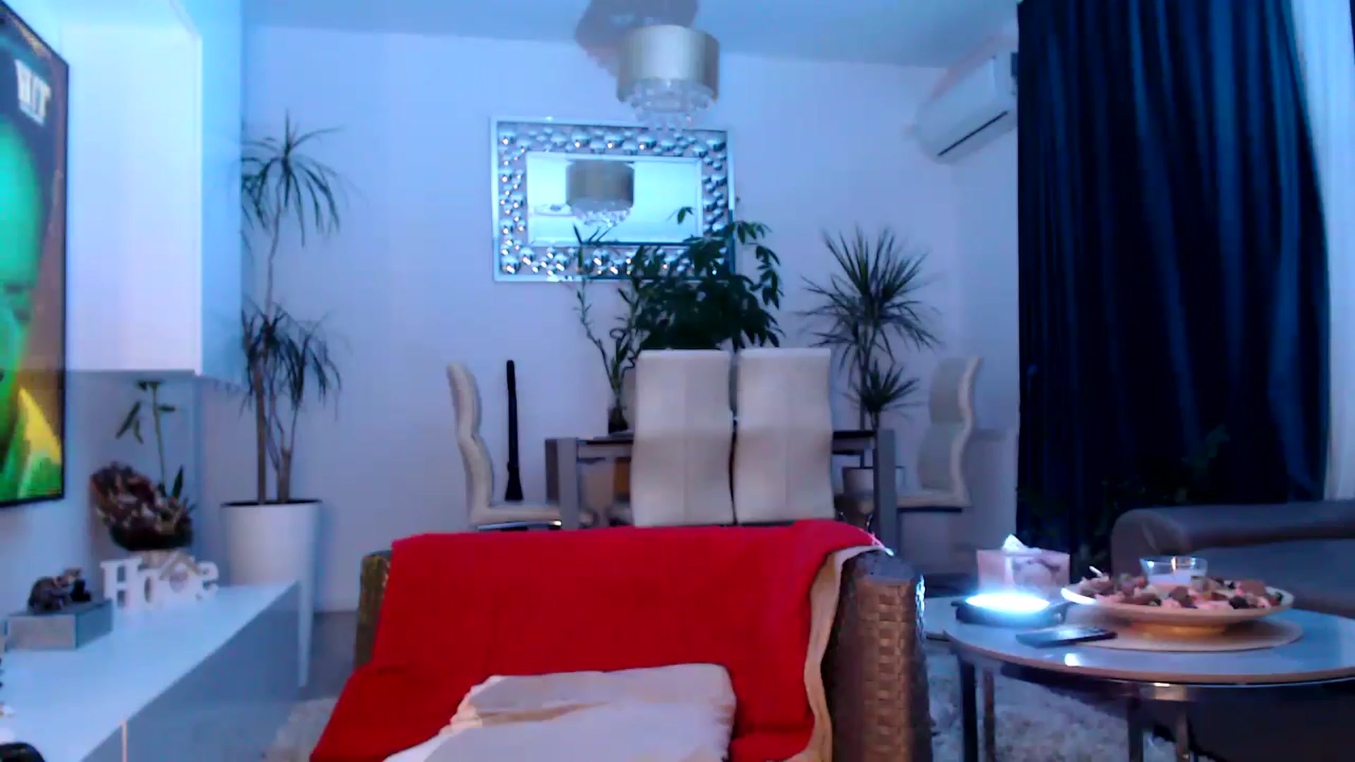 Gallery image thumbnail from BdayDivinna's myfreecams stream on, 06/04/2025, 24:03 image 14 of 20