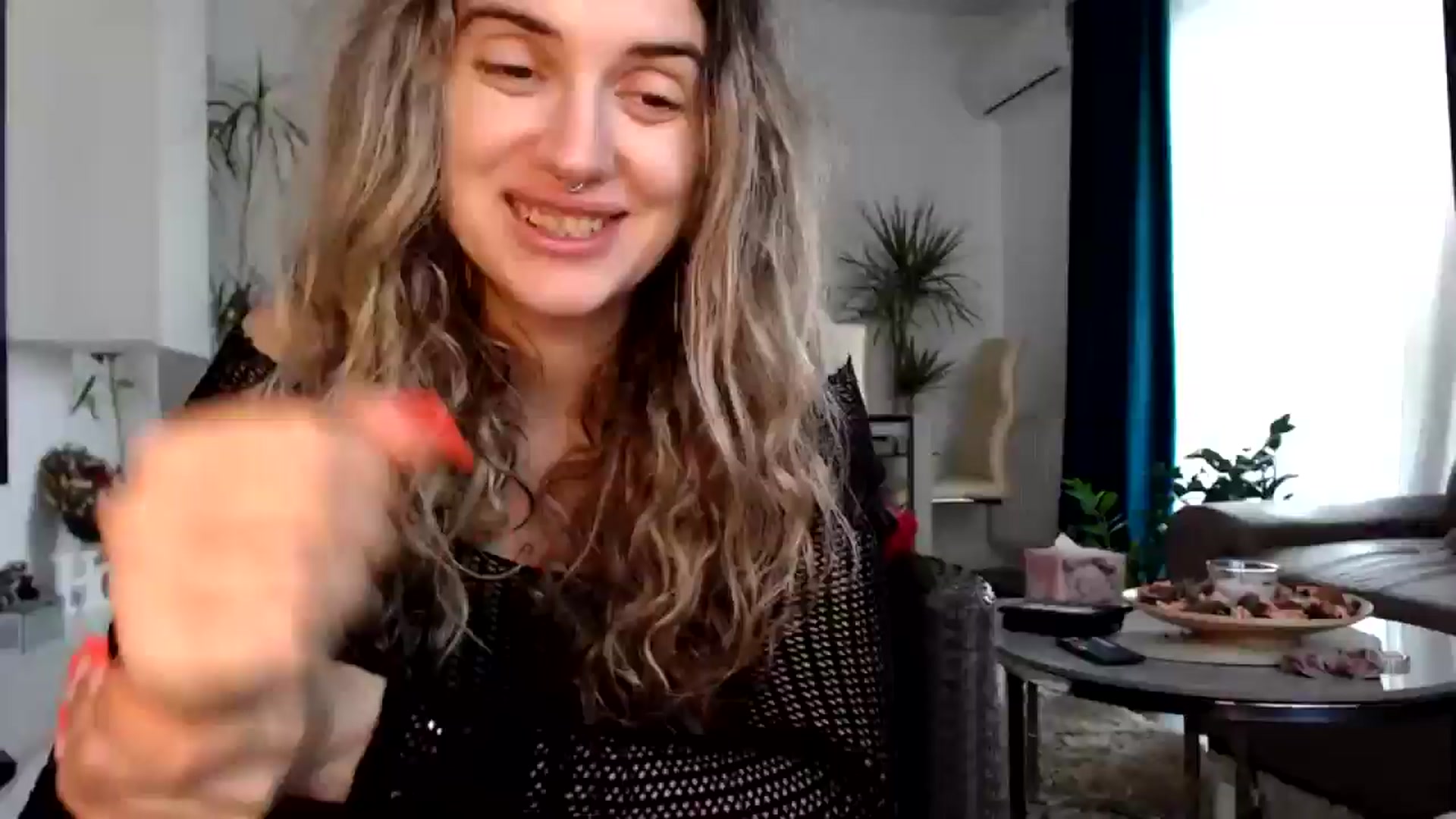 Gallery image thumbnail from BdayDivinna's myfreecams stream on, 06/05/2025, 06:23 image 1 of 20
