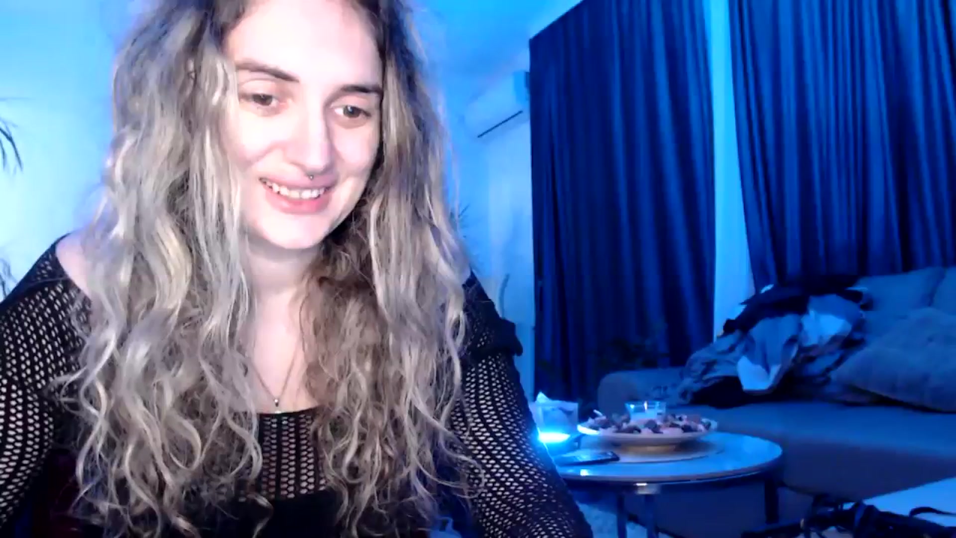 Gallery image thumbnail from BdayDivinna's myfreecams stream on, 06/07/2025, 24:38 image 13 of 20