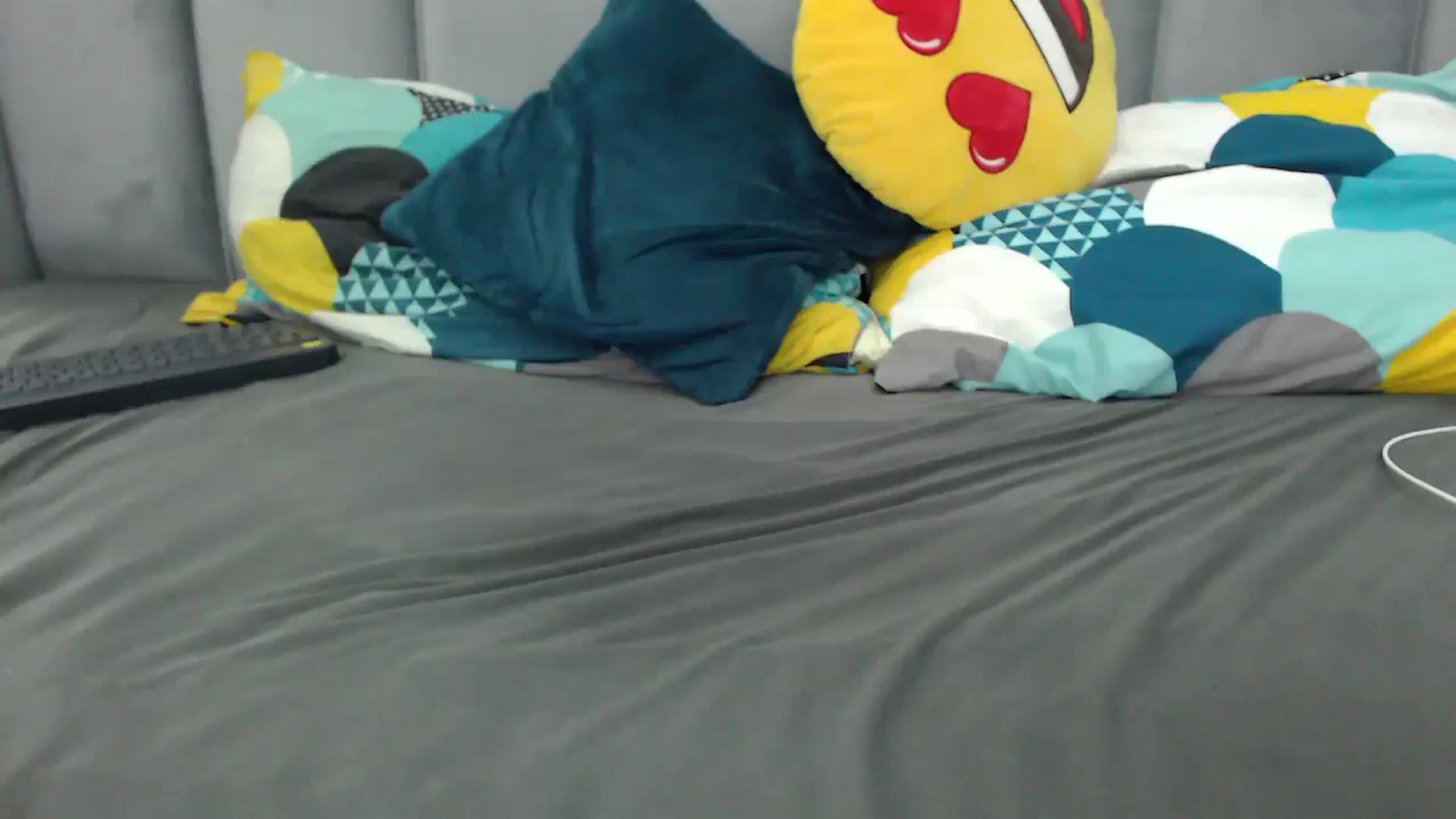 Gallery image thumbnail from BdayDivinna's myfreecams stream on, 06/08/2025, 24:01 image 1 of 20