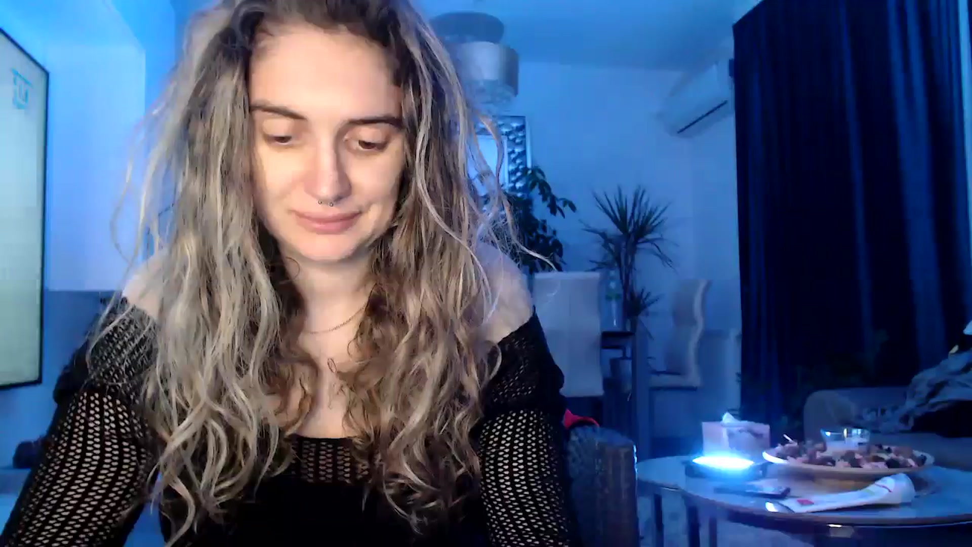 Gallery image thumbnail from BdayDivinna's myfreecams stream on, 06/17/2025, 24:46 image 7 of 20