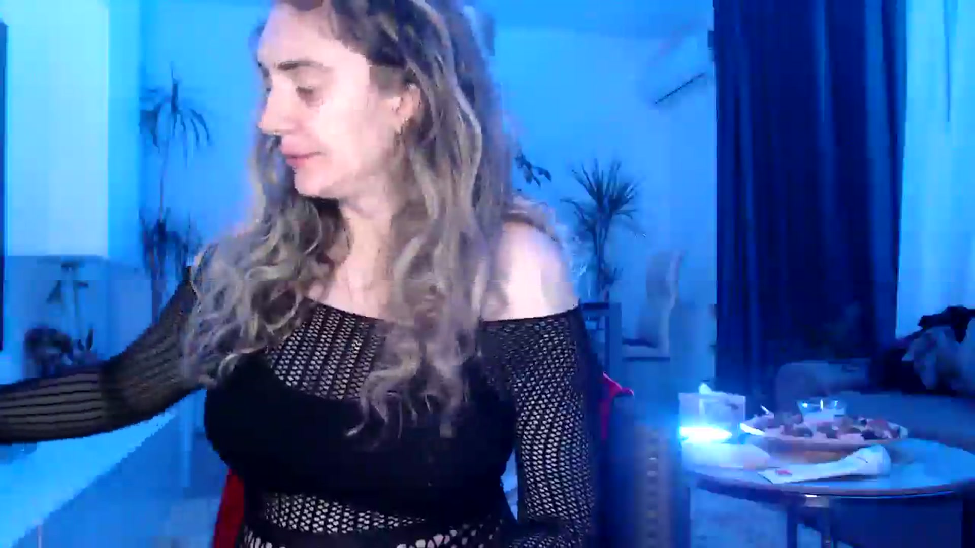 Gallery image thumbnail from BdayDivinna's myfreecams stream on, 06/18/2025, 01:50 image 17 of 20