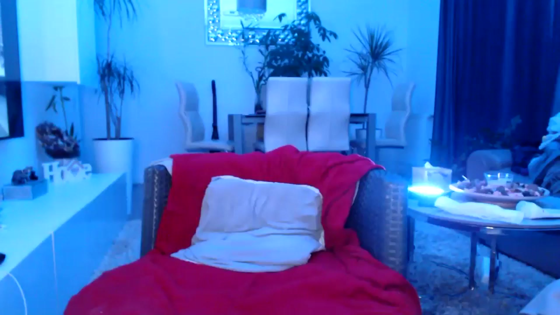 Gallery image thumbnail from BdayDivinna's myfreecams stream on, 06/20/2025, 24:01 image 1 of 20