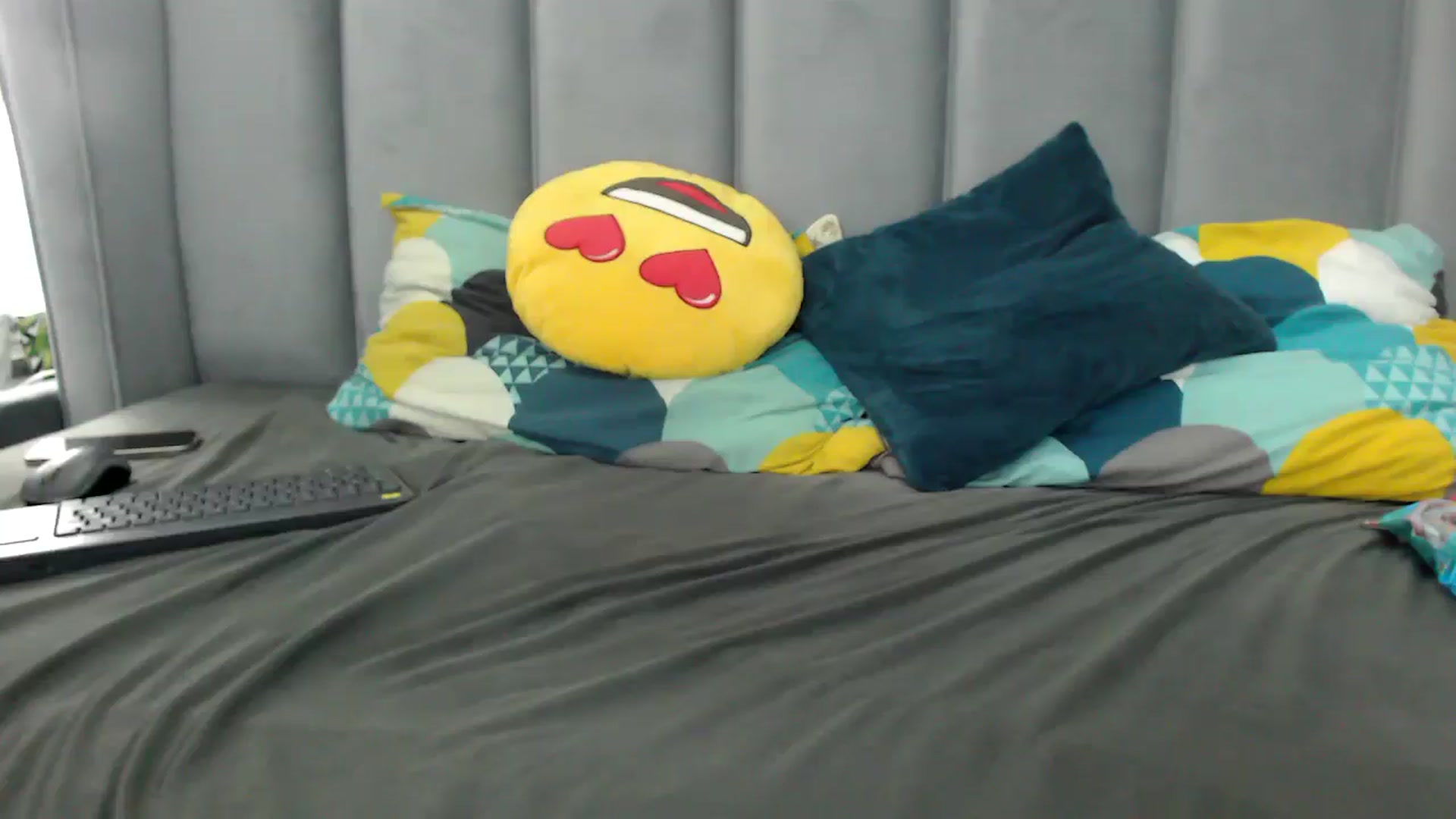 Gallery image thumbnail from BdayDivinna's myfreecams stream on, 06/25/2025, 24:04 image 6 of 20