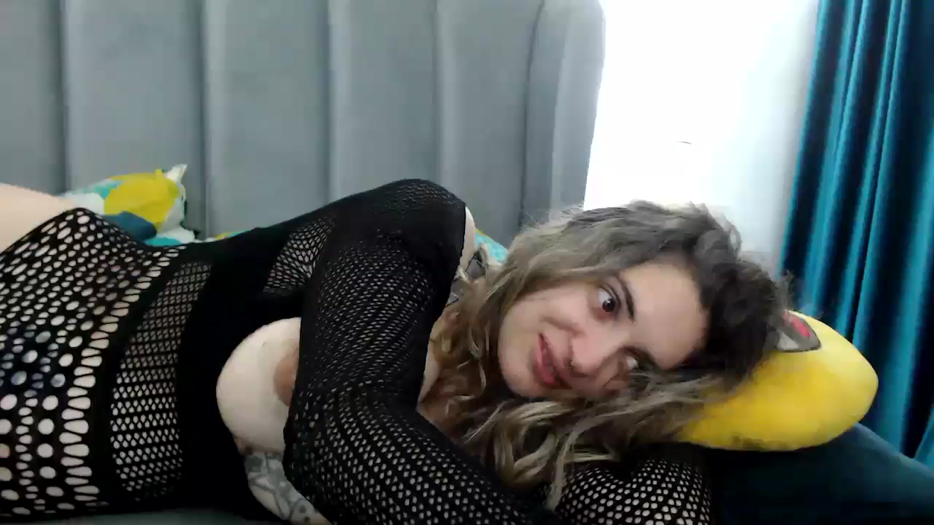 Gallery image thumbnail from BdayDivinna's myfreecams stream on, 06/30/2025, 24:21 image 13 of 20