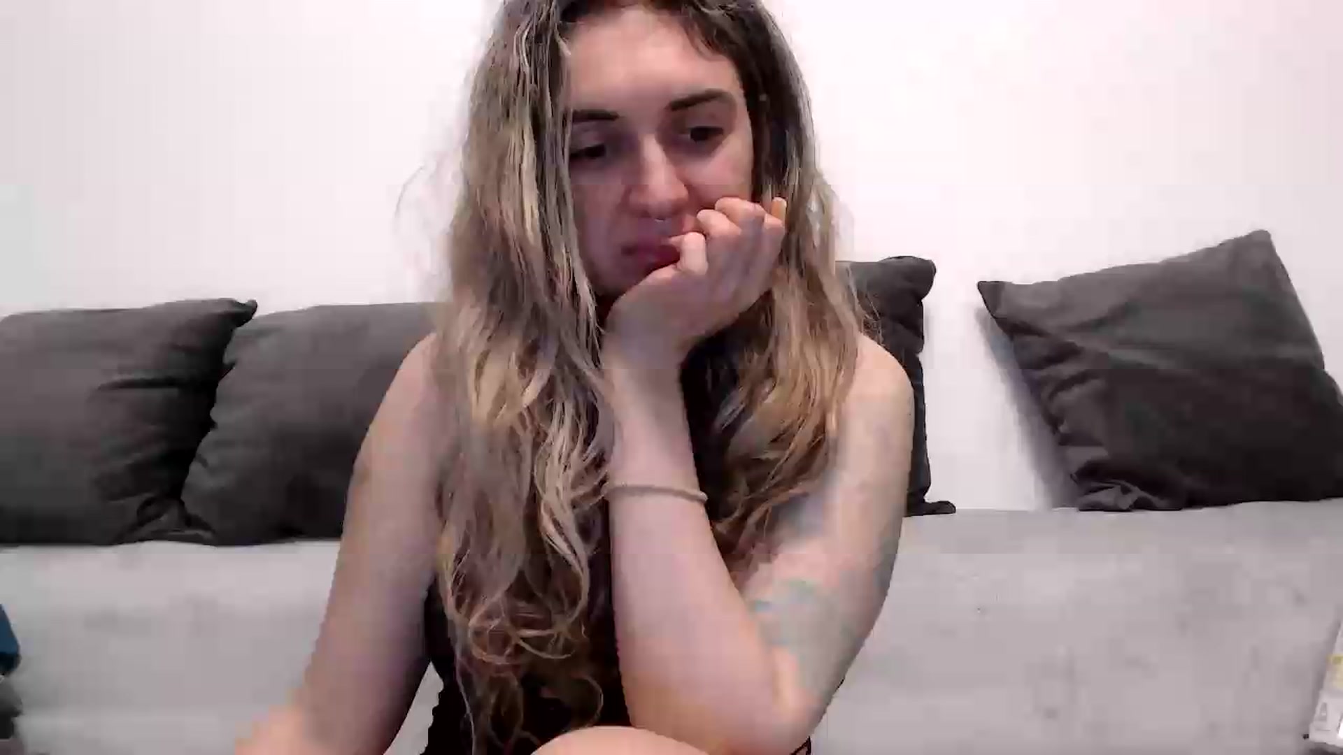 Gallery image thumbnail from BdayDivinna's myfreecams stream on, 06/02/2026, 23:32 image 19 of 20