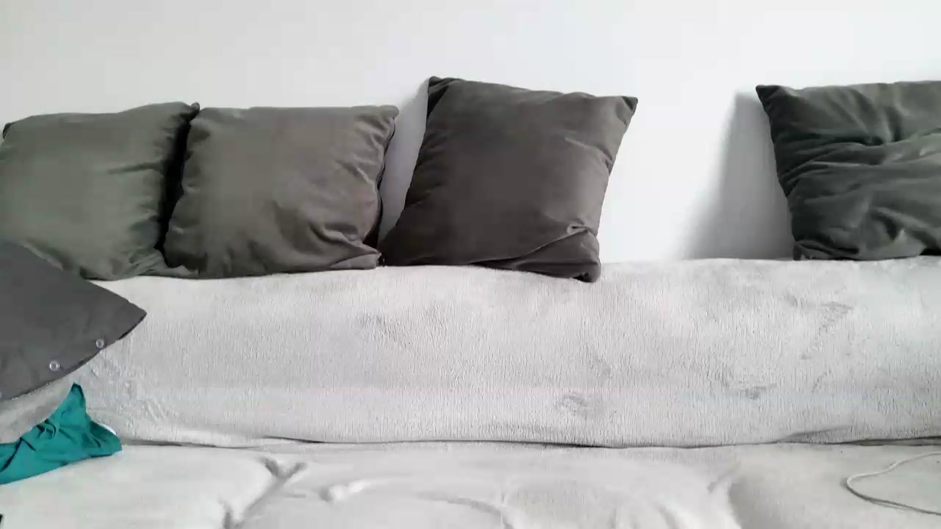 Gallery image thumbnail from BdayDivinna's myfreecams stream on, 06/04/2026, 05:59 image 13 of 20