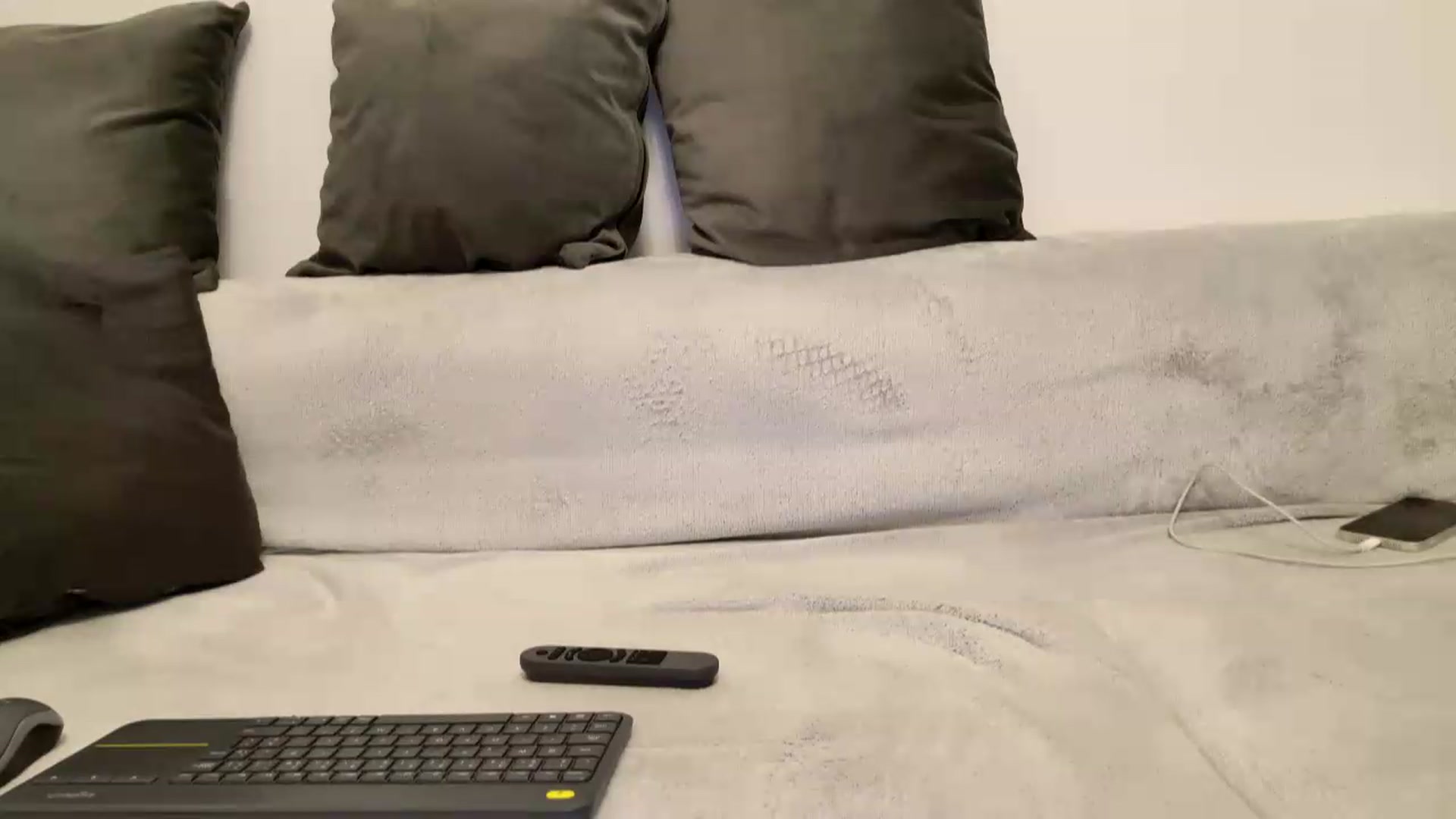 Gallery image thumbnail from BdayDivinna's myfreecams stream on, 06/04/2026, 23:07 image 4 of 20