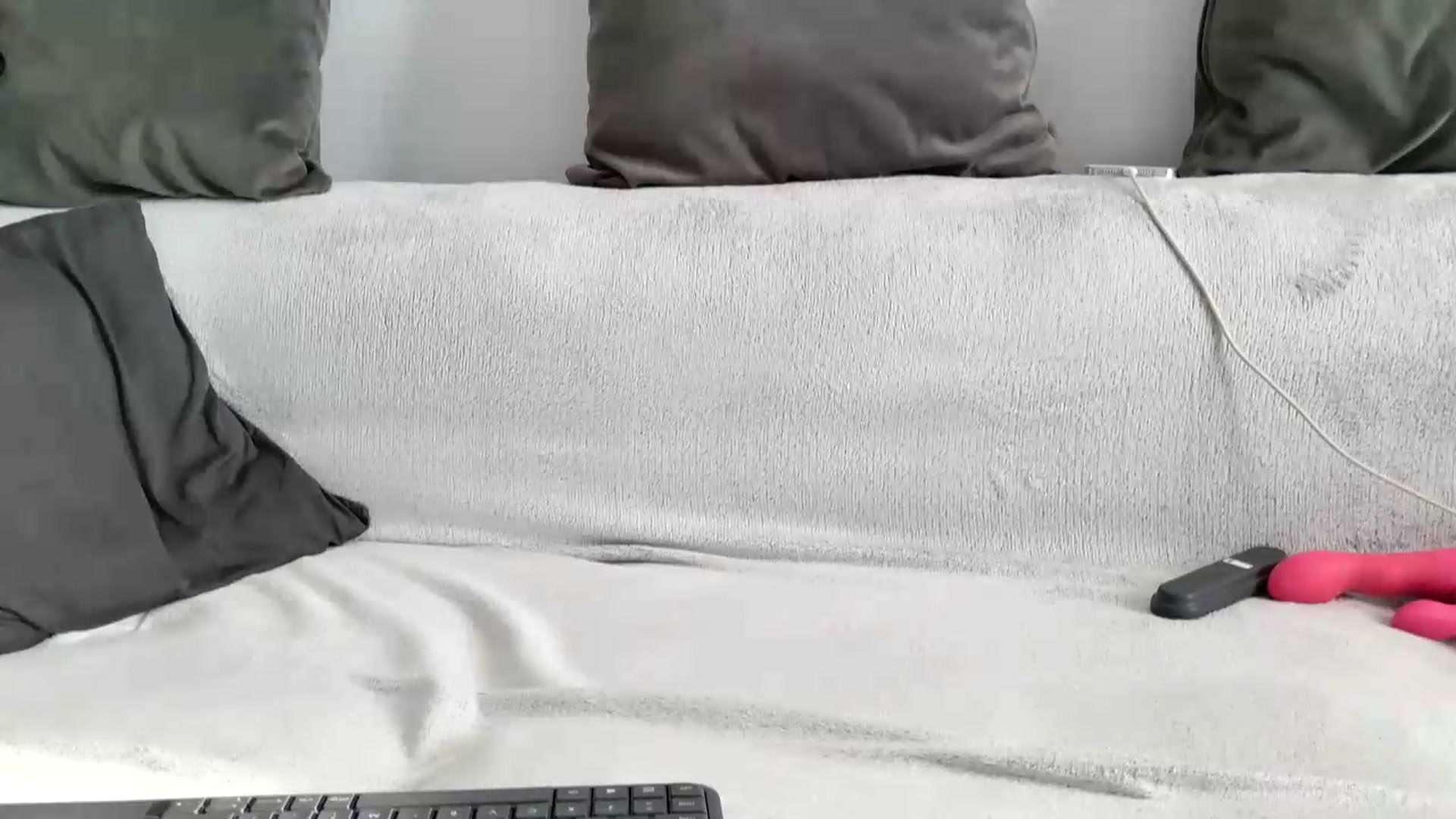 Gallery image thumbnail from BdayDivinna's myfreecams stream on, 06/08/2026, 04:15 image 15 of 20