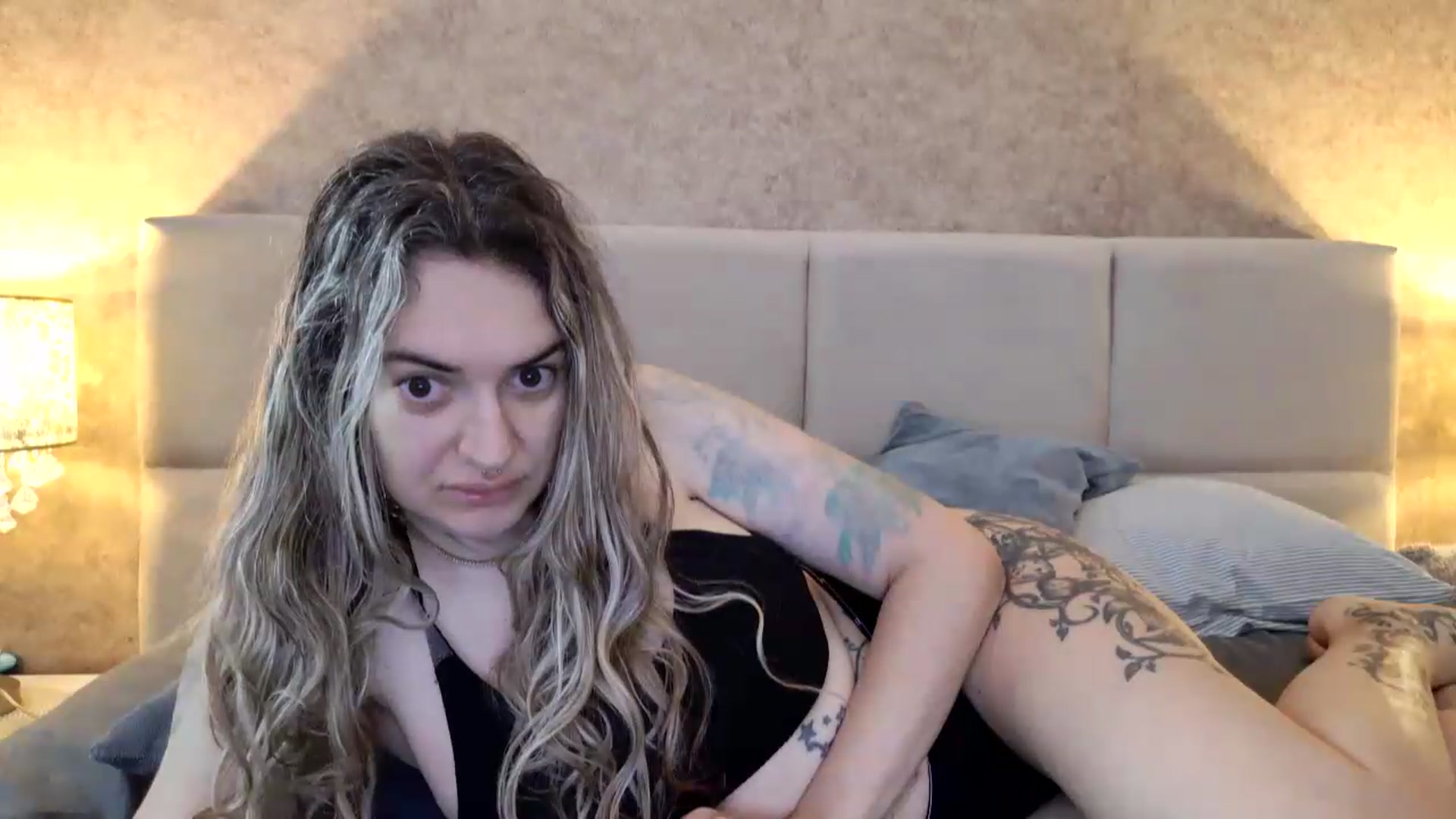 Gallery image thumbnail from BdayDivinna's myfreecams stream on, 06/15/2026, 05:41 image 4 of 20