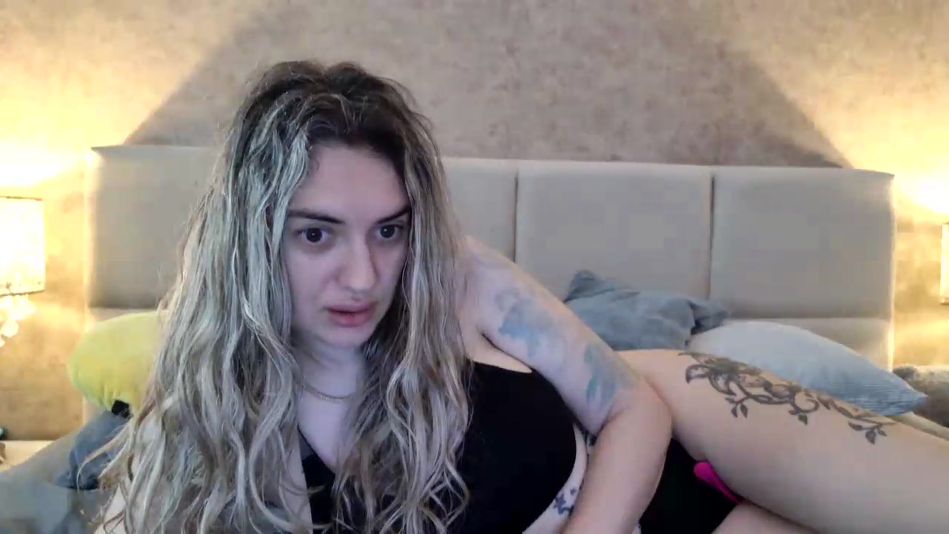 Gallery image thumbnail from BdayDivinna's myfreecams stream on, 06/15/2026, 05:41 image 15 of 20