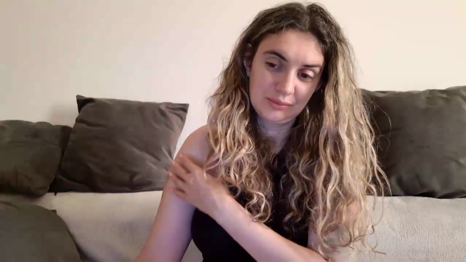 Gallery image thumbnail from BdayDivinna's myfreecams stream on, 06/22/2026, 02:49 image 20 of 20