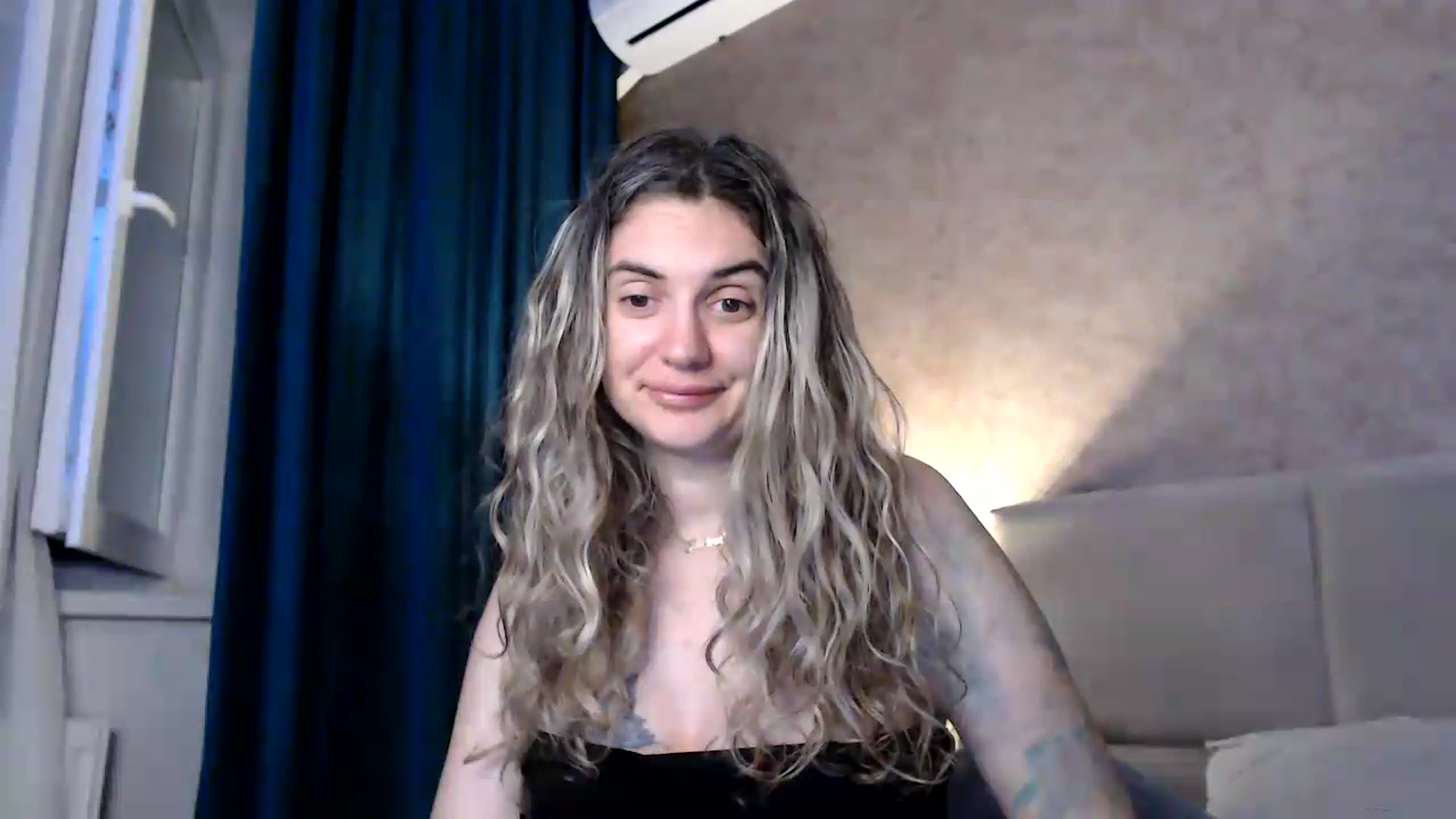 Gallery image thumbnail from BdayDivinna's myfreecams stream on, 06/26/2026, 03:51 image 7 of 20