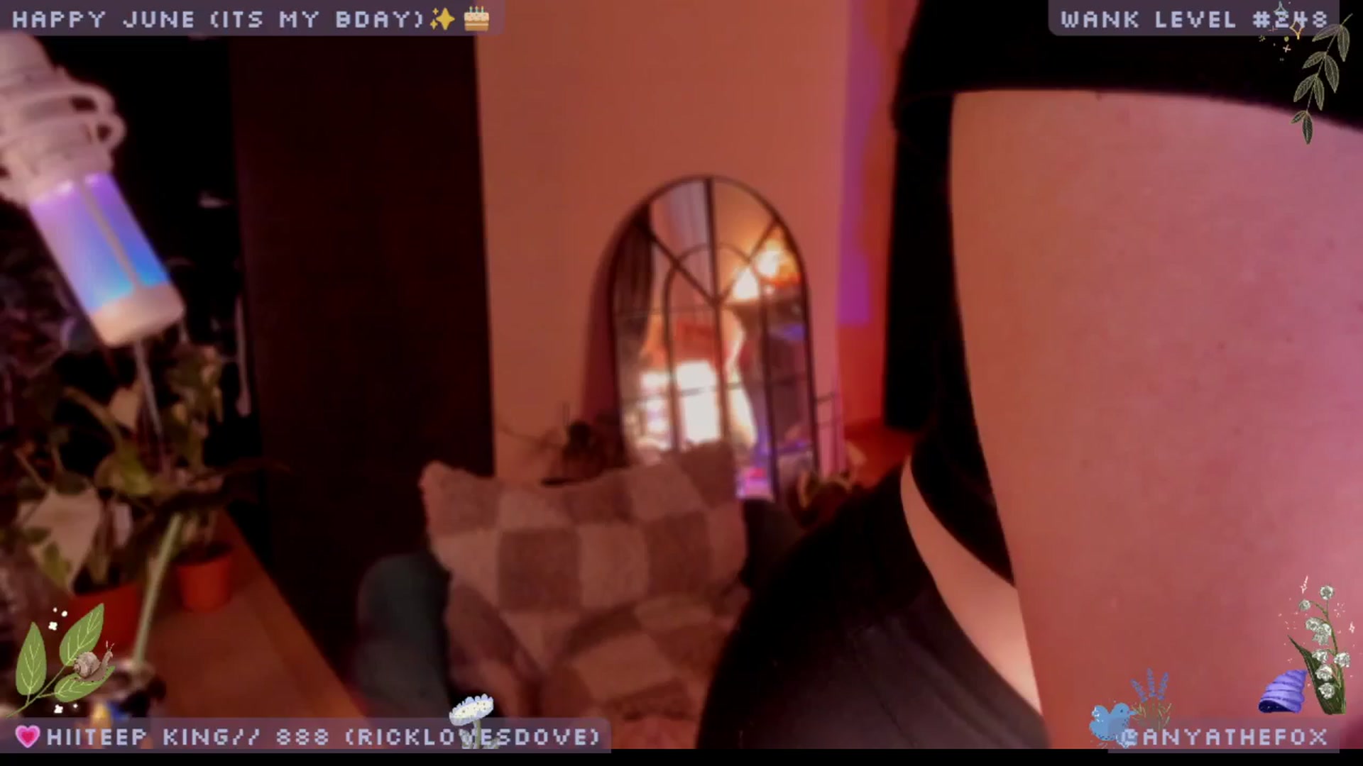 Gallery image thumbnail from BdayDove's myfreecams stream on, 06/08/2025, 08:37 image 17 of 20