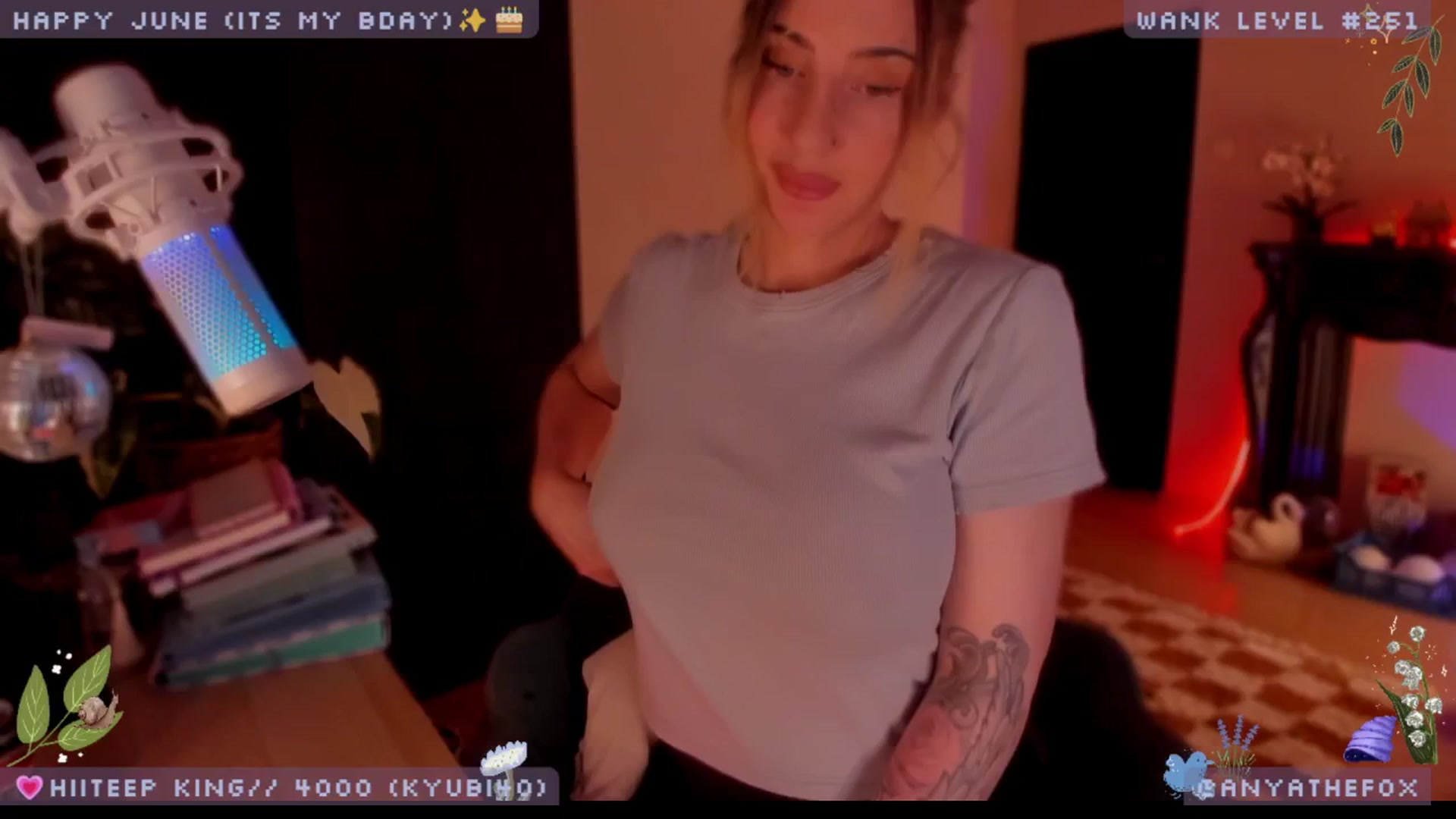 Gallery image thumbnail from BdayDove's myfreecams stream on, 06/12/2025, 09:35 image 13 of 20