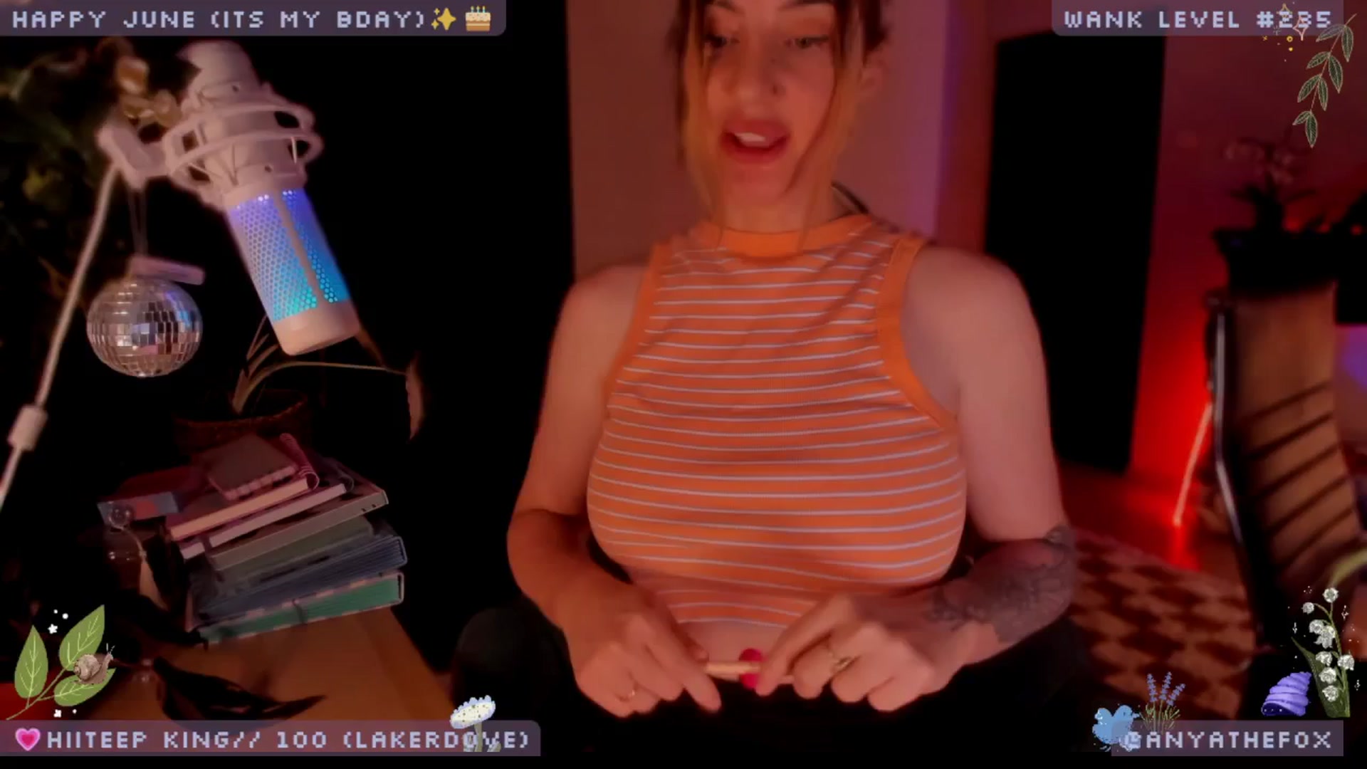 Gallery image thumbnail from BdayDove's myfreecams stream on, 06/14/2025, 09:57 image 5 of 20