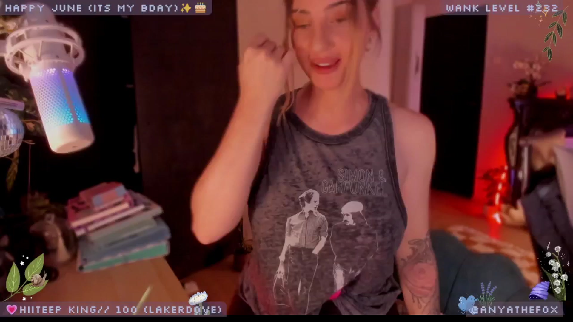 Gallery image thumbnail from BdayDove's myfreecams stream on, 06/16/2025, 08:41 image 1 of 20