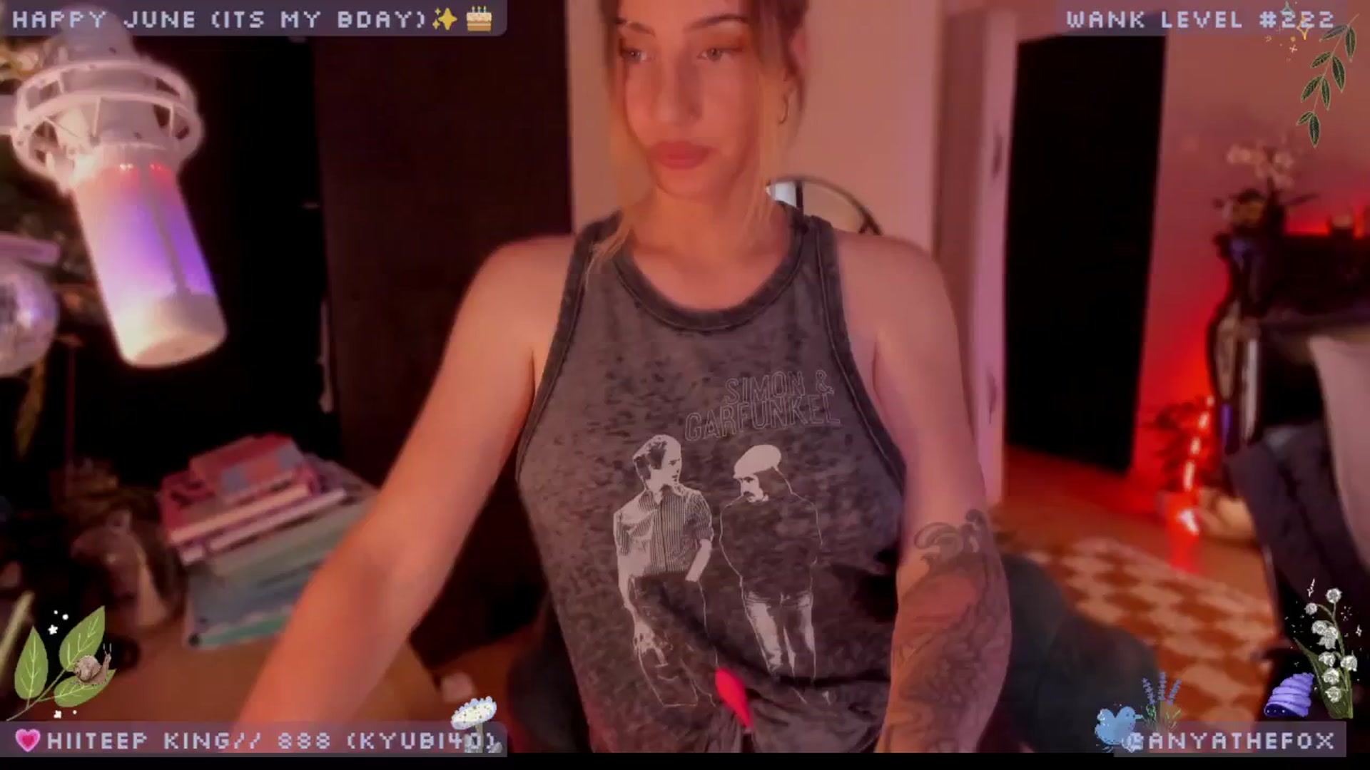 Gallery image thumbnail from BdayDove's myfreecams stream on, 06/16/2025, 08:41 image 6 of 20