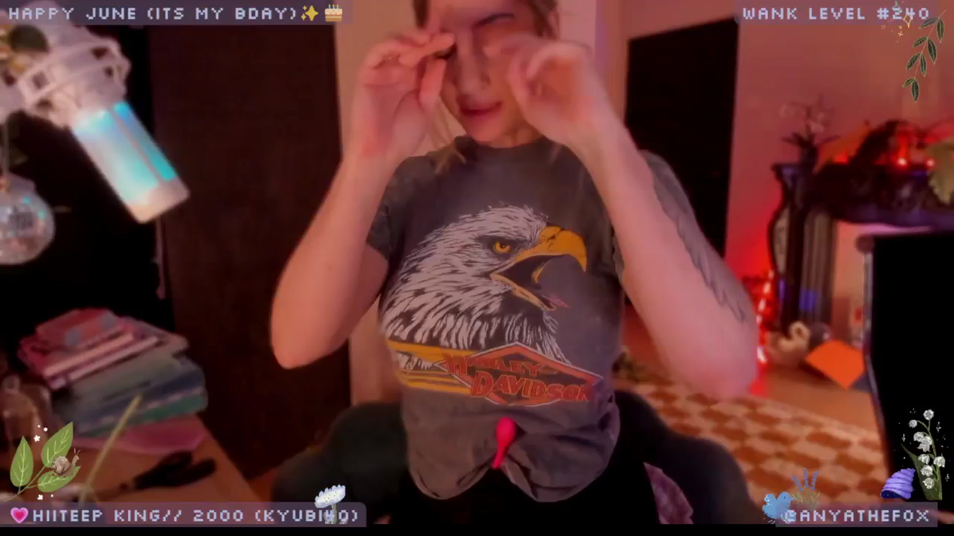 Gallery image thumbnail from BdayDove's myfreecams stream on, 06/20/2025, 09:01 image 4 of 20