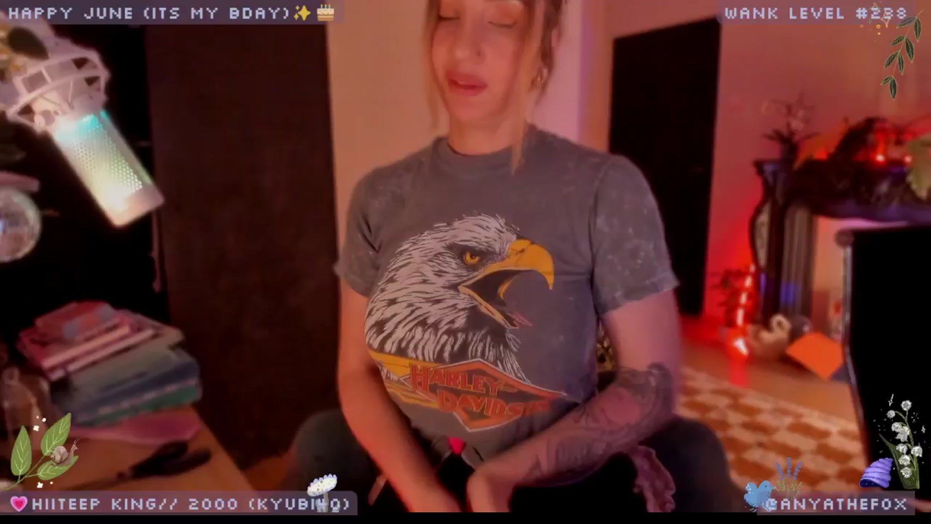 Gallery image thumbnail from BdayDove's myfreecams stream on, 06/20/2025, 09:01 image 20 of 20