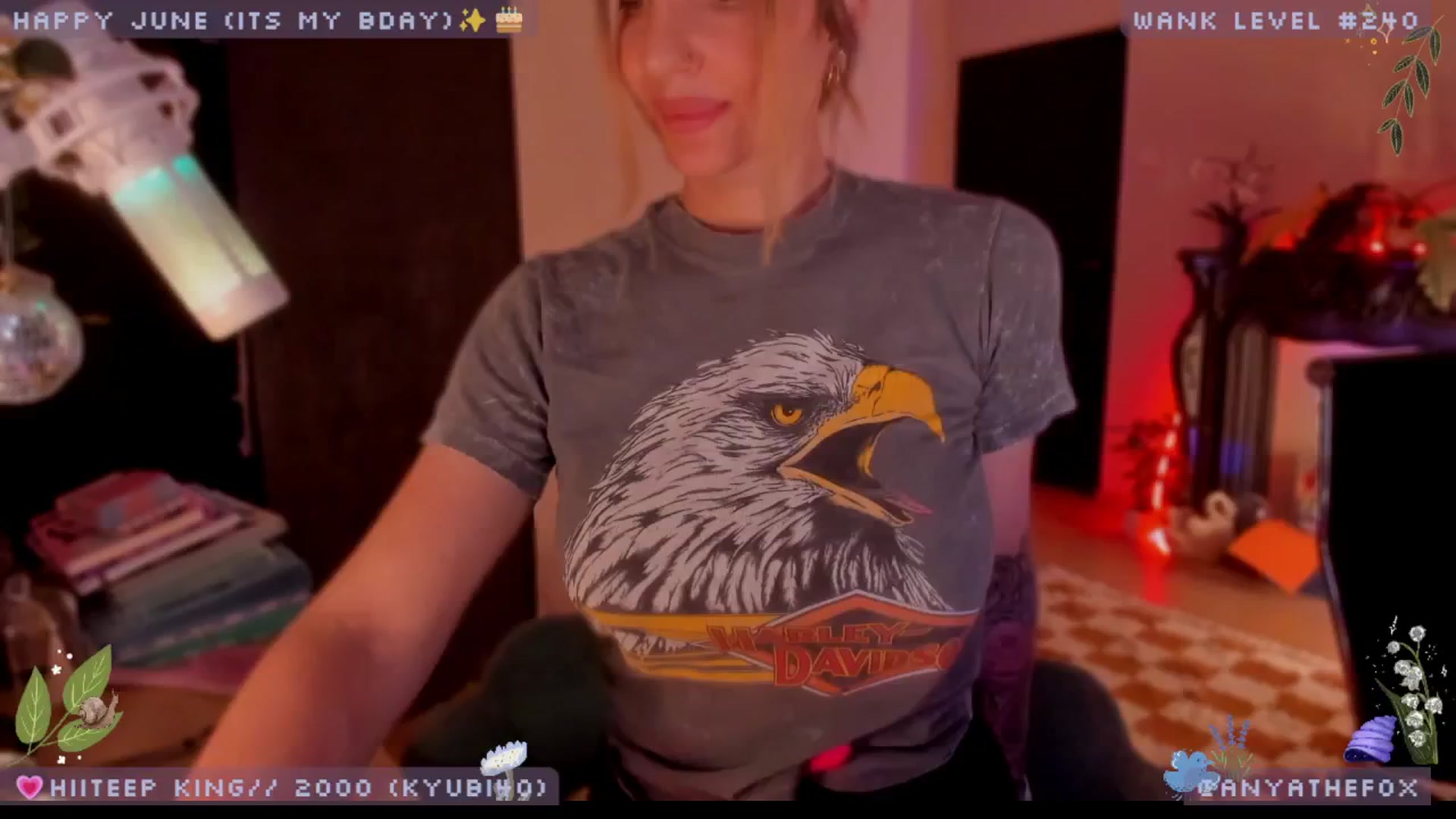 Gallery image thumbnail from BdayDove's myfreecams stream on, 06/20/2025, 09:01 image 10 of 20