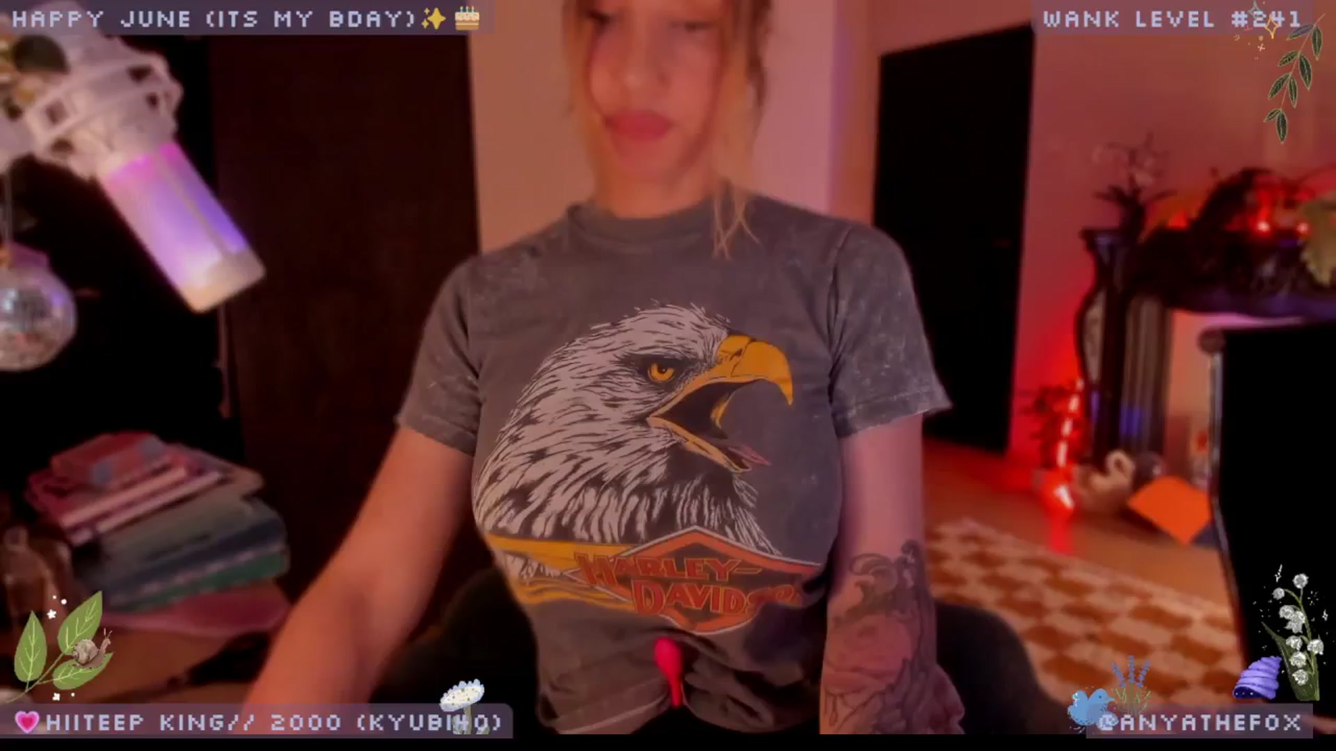 Gallery image thumbnail from BdayDove's myfreecams stream on, 06/20/2025, 09:01 image 12 of 20