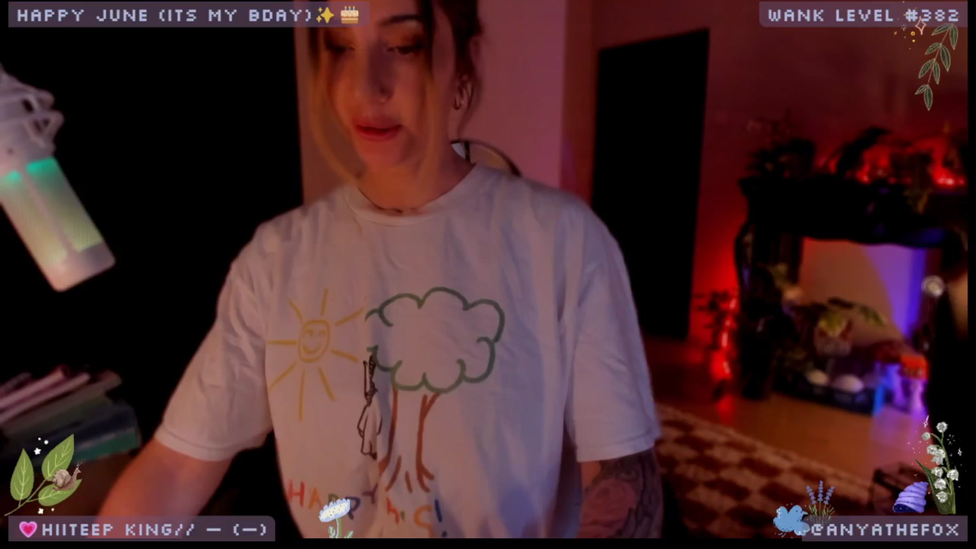 Gallery image thumbnail from BdayDove's myfreecams stream on, 06/29/2025, 11:31 image 1 of 20