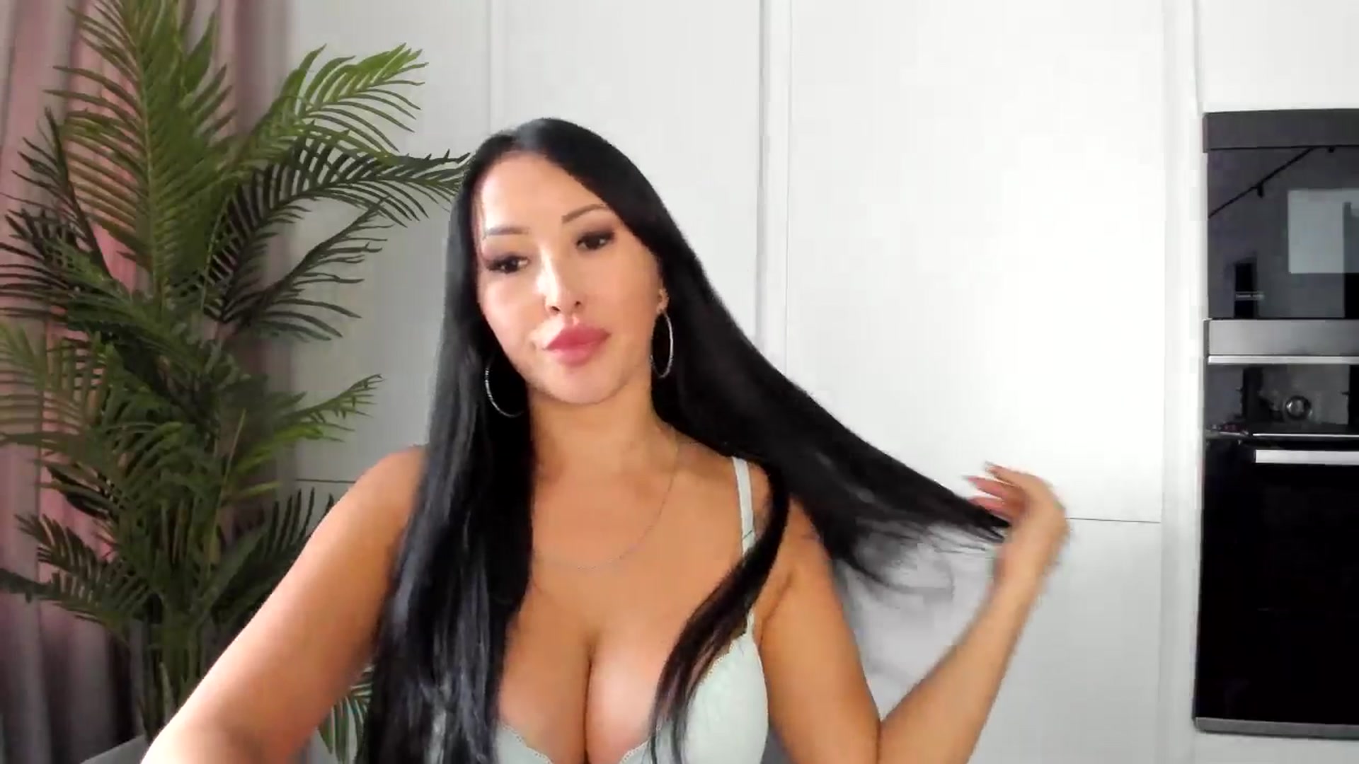 Gallery image thumbnail from BdayDragon's myfreecams stream on, 09/24/2024, 14:14 image 2 of 20