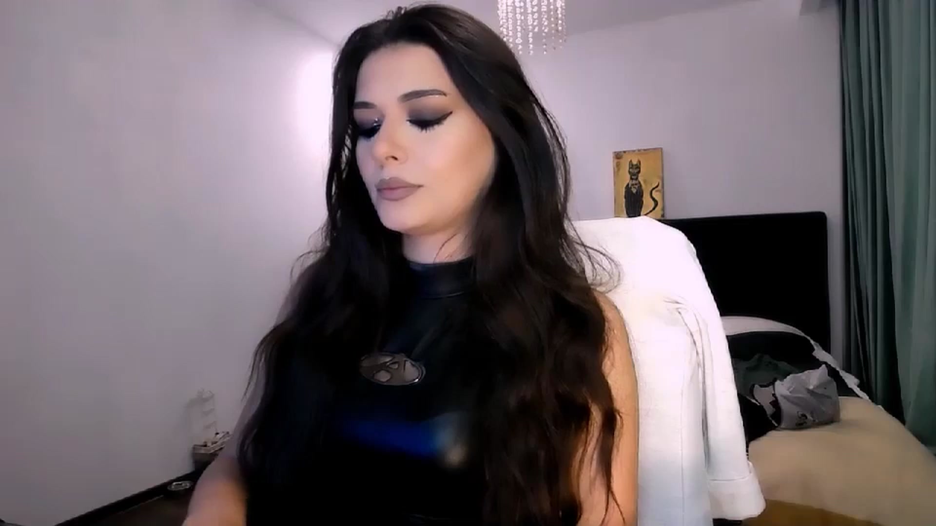 Gallery image thumbnail from BdayElectra's myfreecams stream on, 10/30/2024, 24:03 image 10 of 20