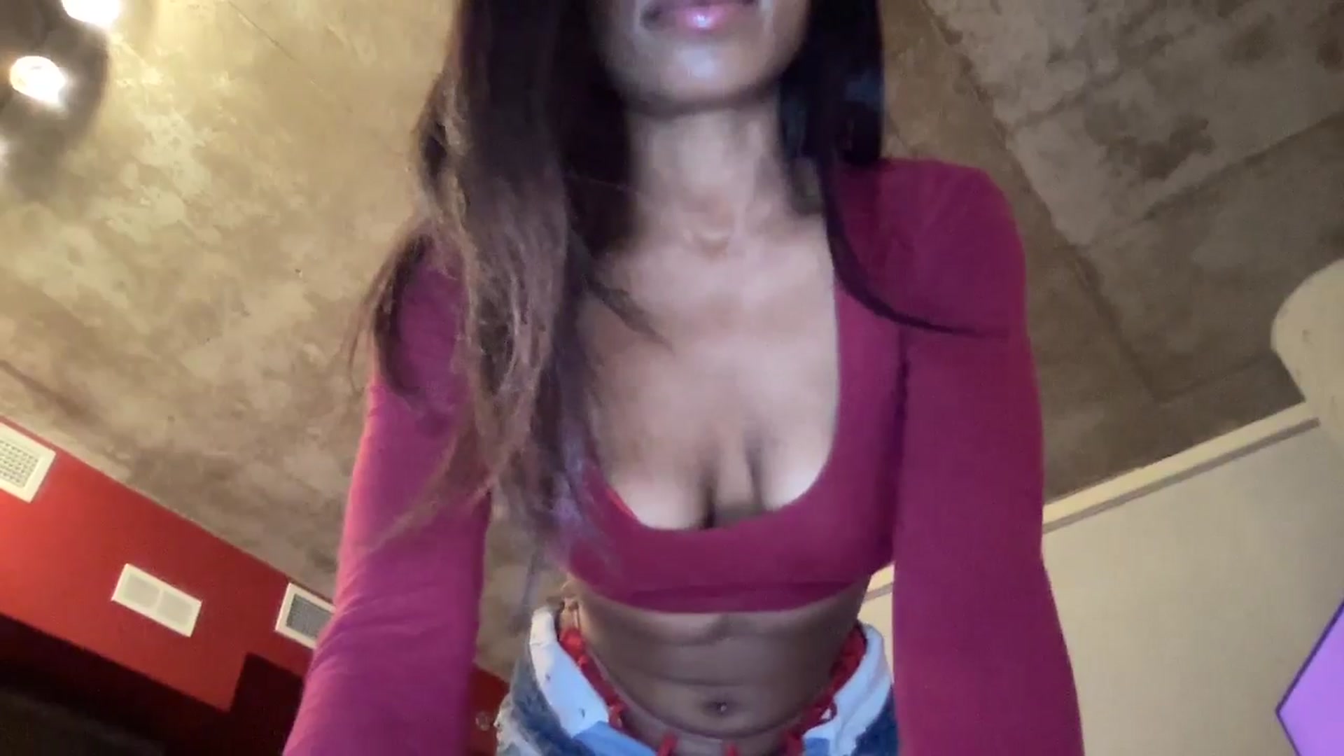 Gallery image thumbnail from BdayEmilia's myfreecams stream on, 08/01/2025, 01:22 image 18 of 20