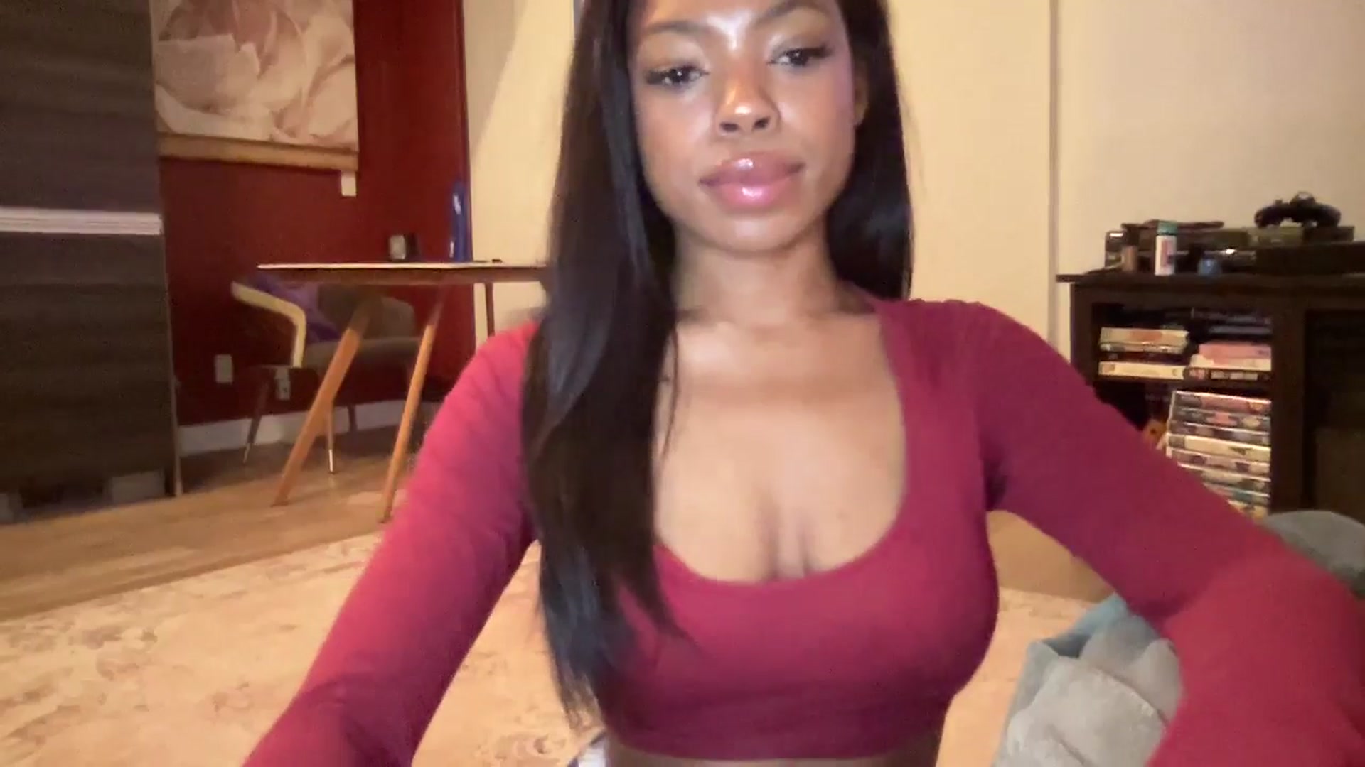 Gallery image thumbnail from BdayEmilia's myfreecams stream on, 08/01/2025, 01:22 image 11 of 20