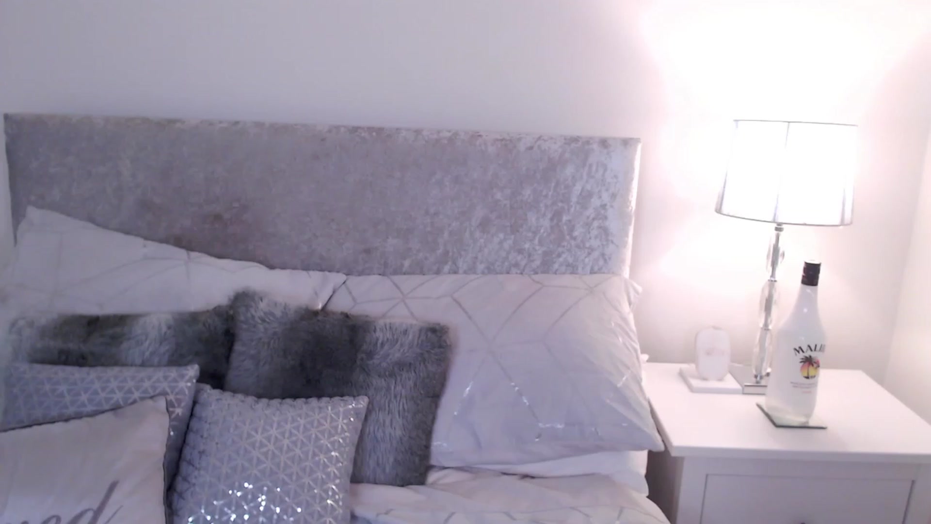 Gallery image thumbnail from BdayGalAri's myfreecams stream on, 09/24/2023, 24:02 image 5 of 20