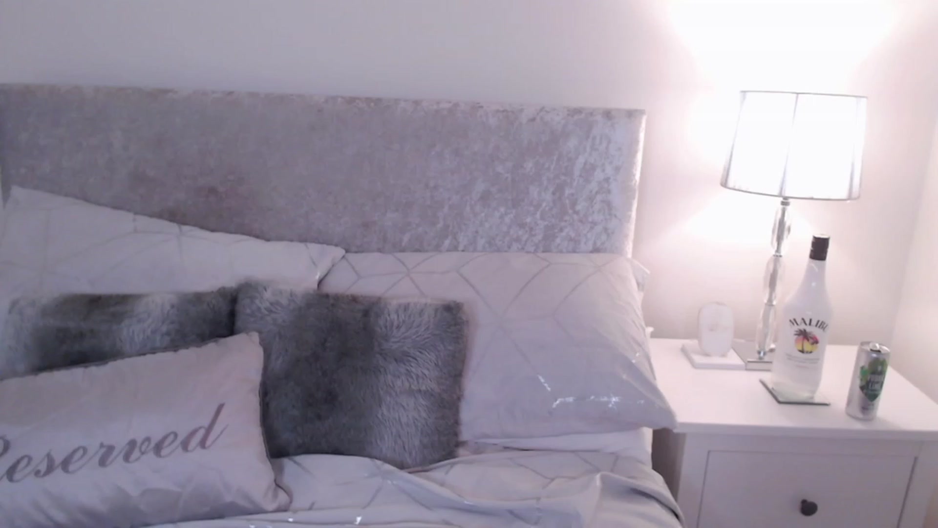 Gallery image thumbnail from BdayGalAri's myfreecams stream on, 09/24/2023, 02:48 image 2 of 20