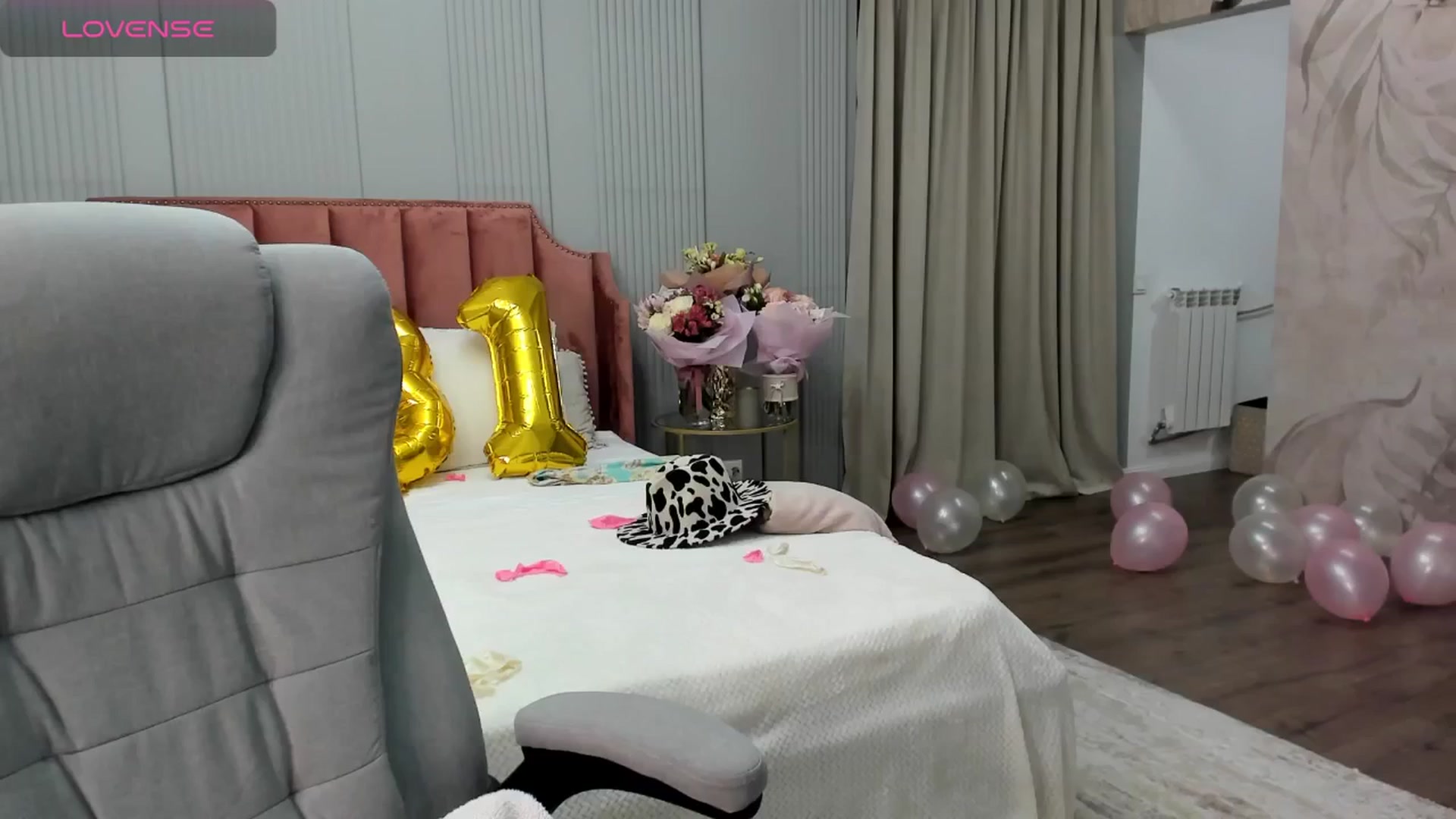 Gallery image thumbnail from BdayGirlNel's myfreecams stream on, 08/09/2024, 18:57 image 14 of 20